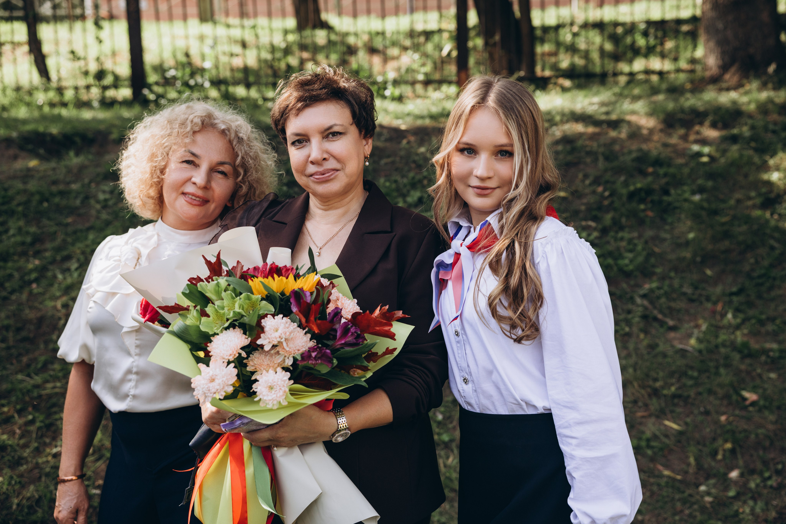 Линейка в школе. Свадебный, семейный фотограф в Иркутске Светлана Макаричева