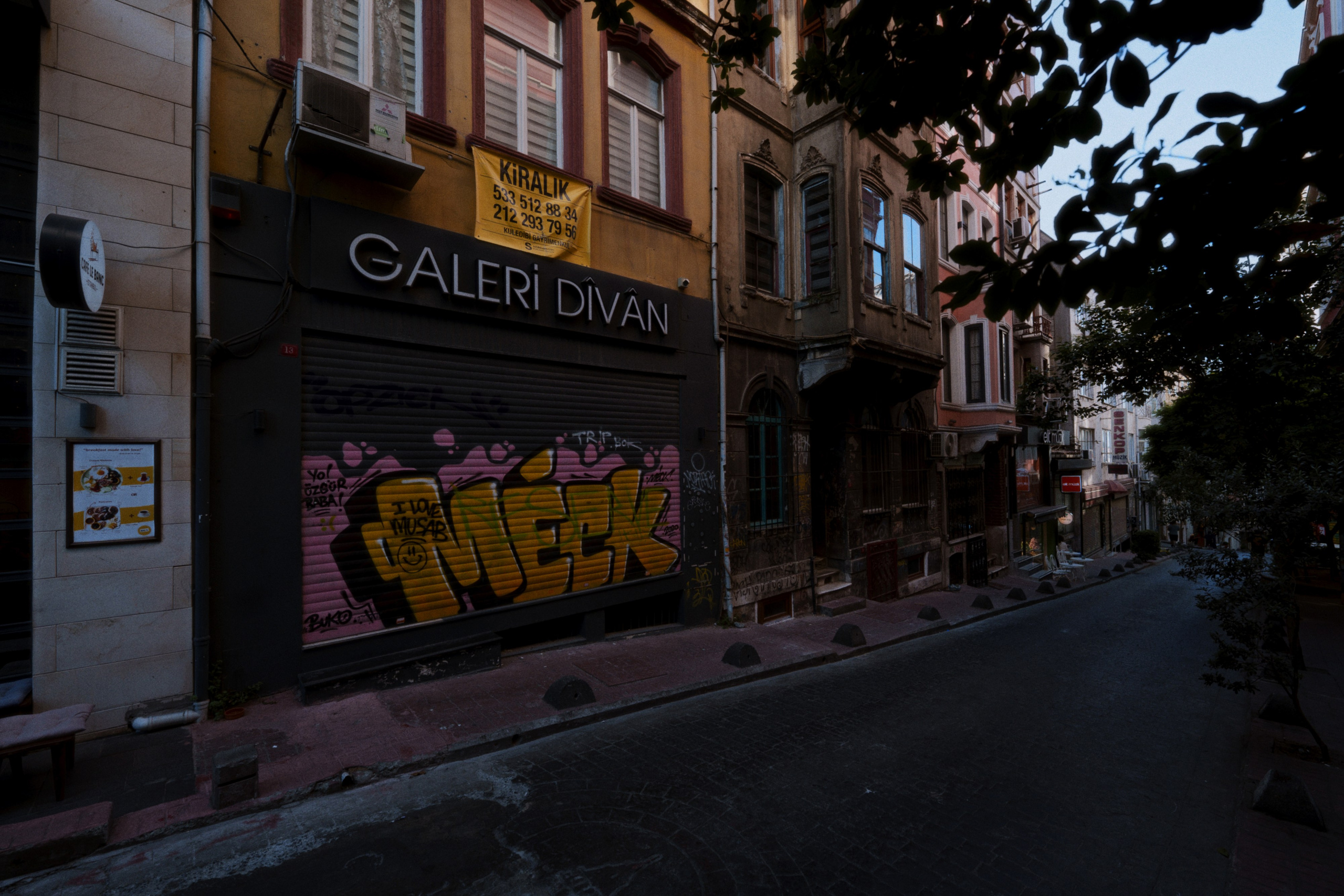 Beyoğlu, Istanbul / Türkey. Фотограф Юрин Евгений