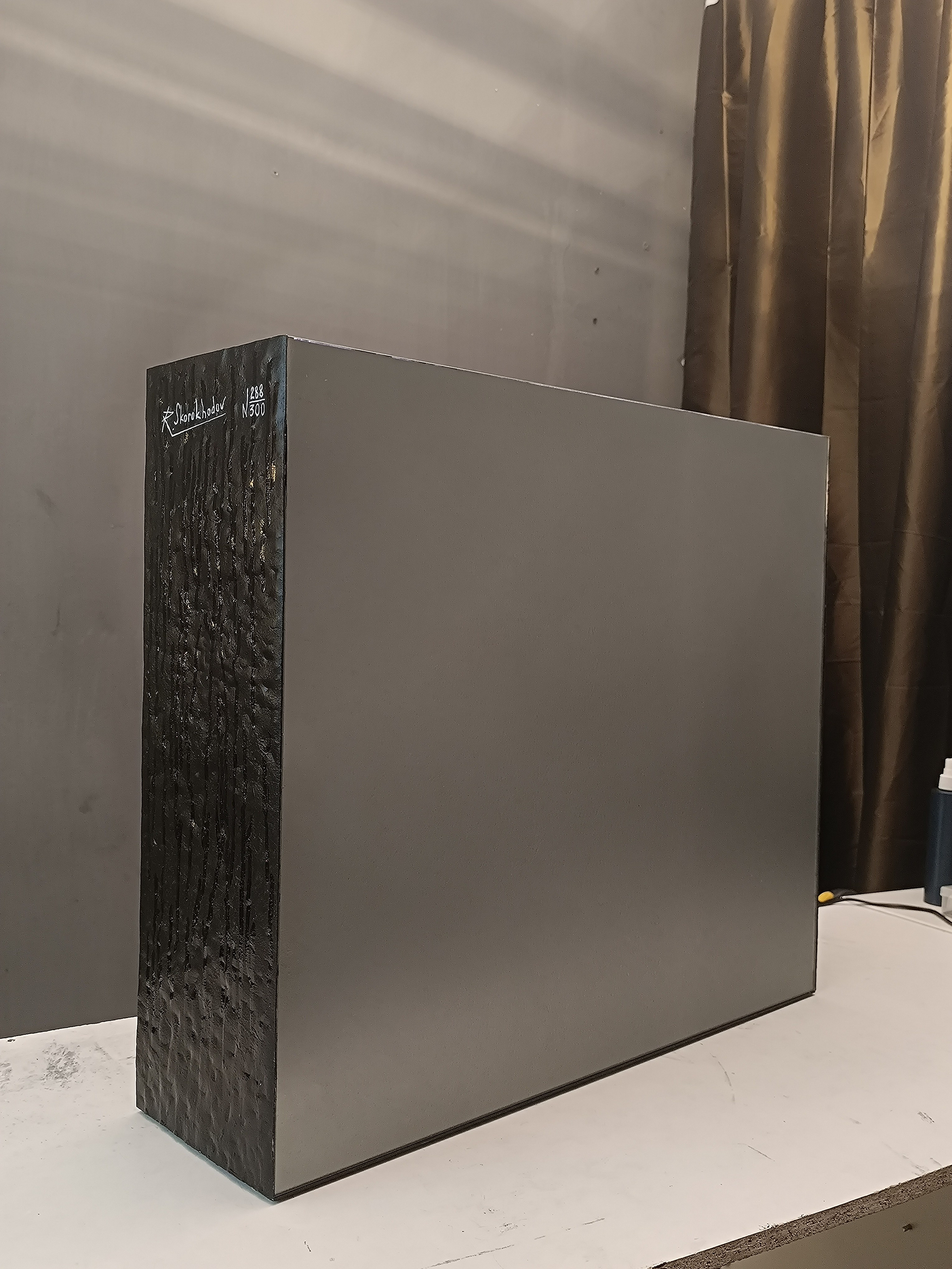 288_WALL. Светильники Романа Скороходова