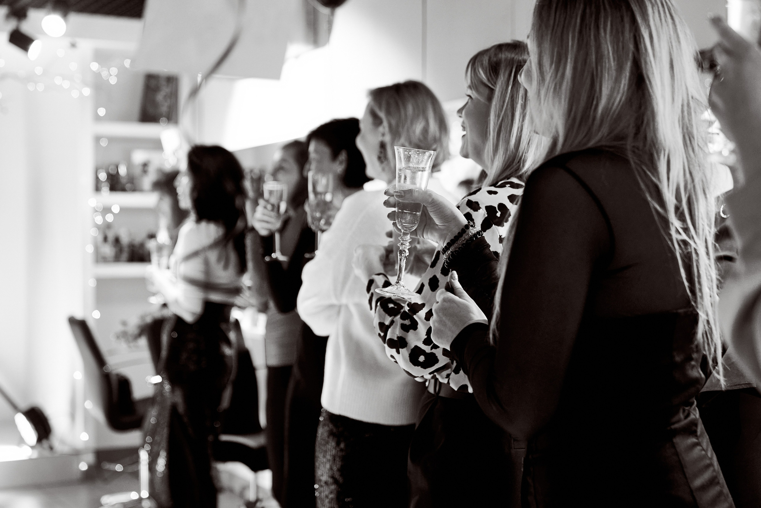 • салон ЛАК. 10 лет. Фоторепортаж мероприятия. Фотограф, индивидуальные женские, мужские фотосессии в Ростове-на-Дону