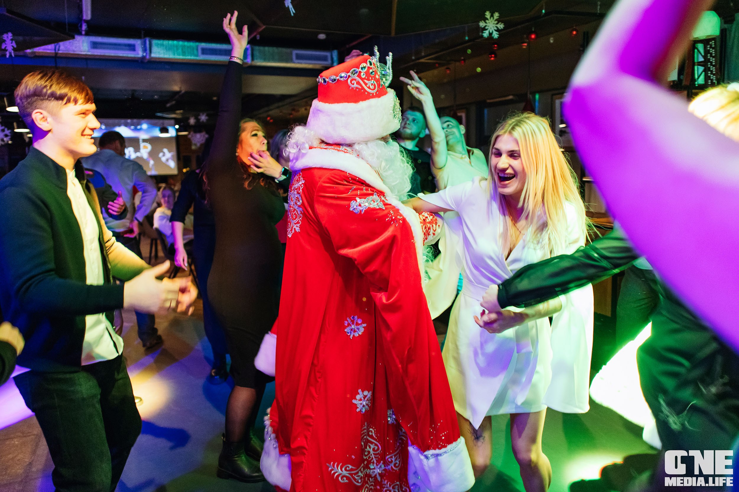 Фоторепортаж из бара Барре. One Media Life: фоторепортажи, фотоотчеты с мероприятий и заведений