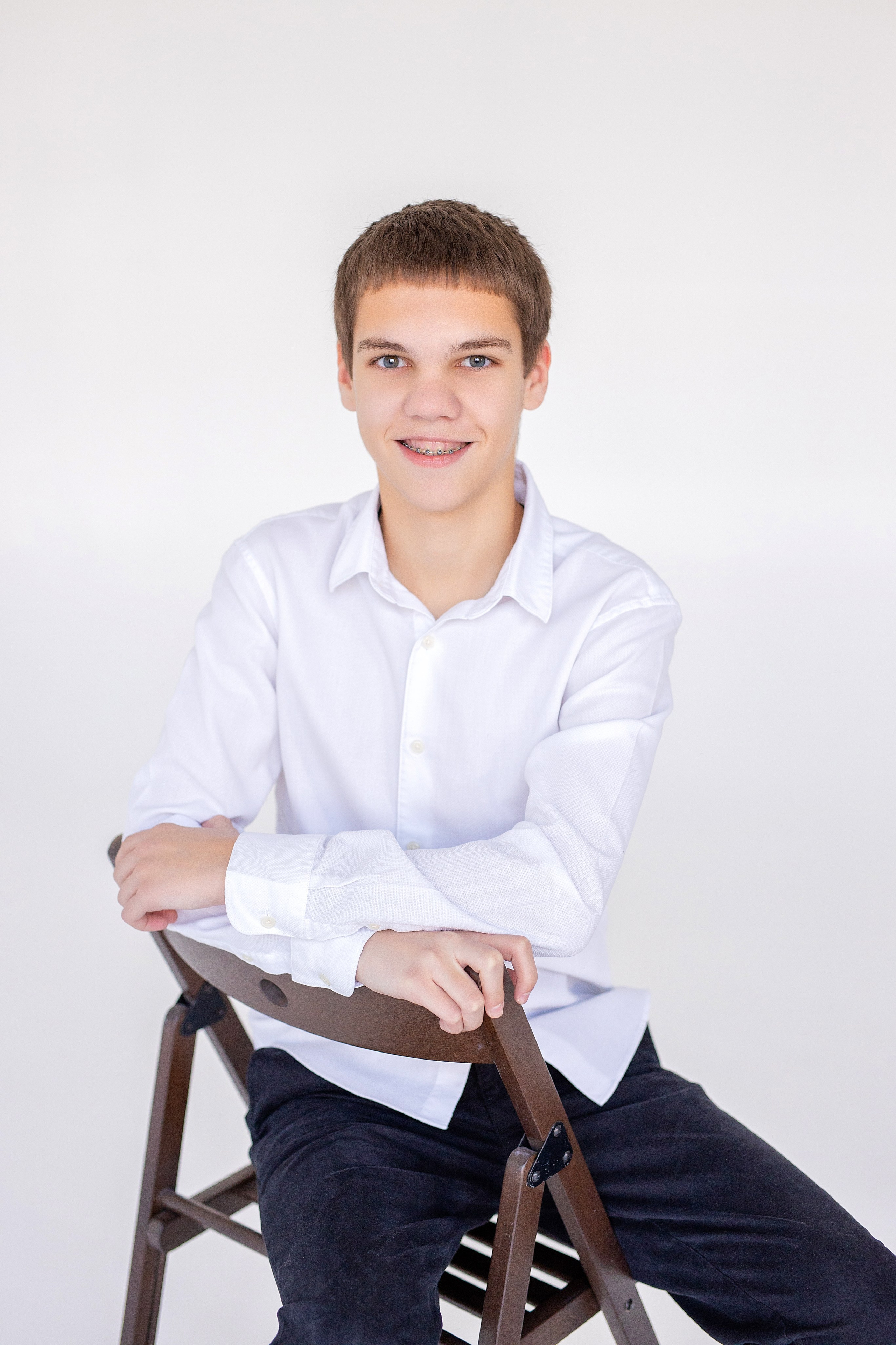 67 школа, 9б класс. Стильный выпускной альбом Владивосток фотограф Вероника Мигачева