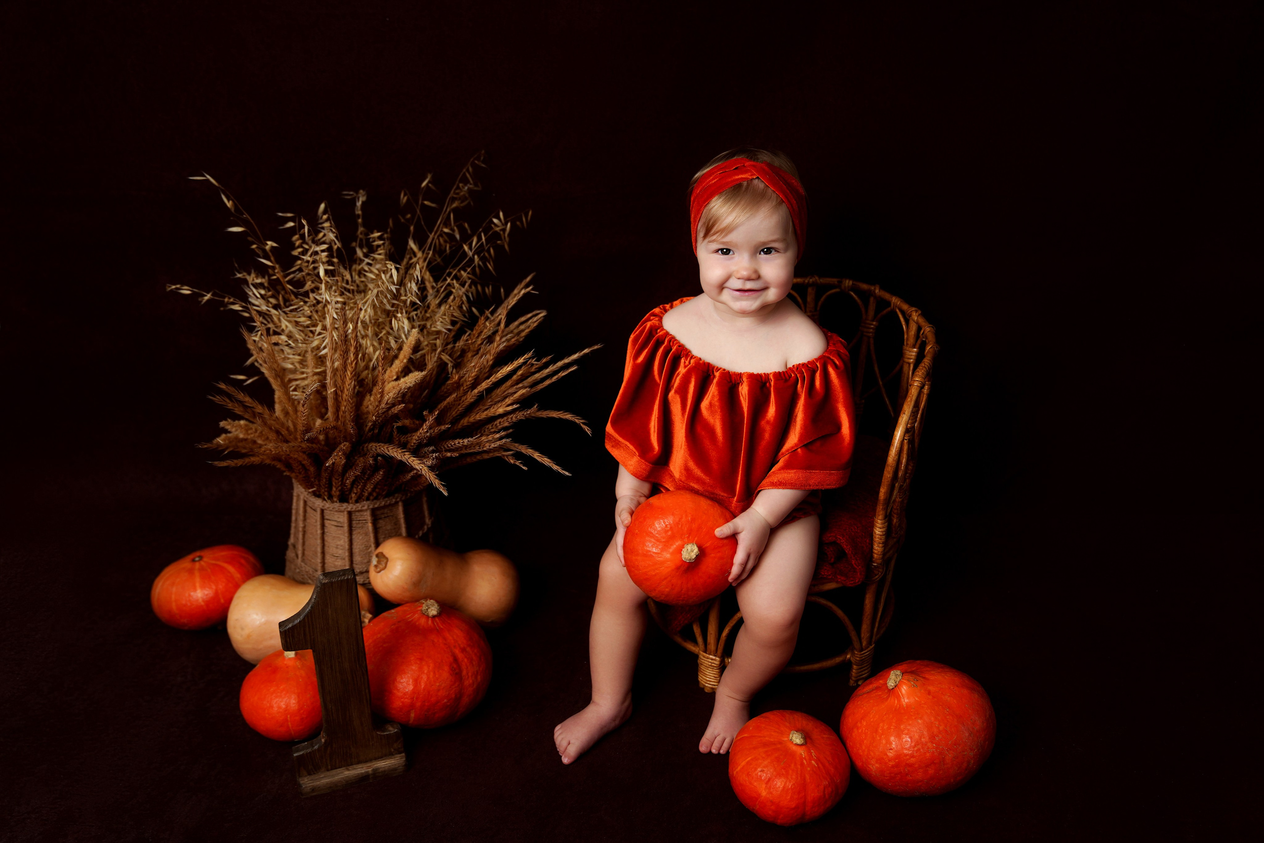 Фотосессия ГОДОВАСИЕ. Фотограф новорожденных, детей до года и беременных в Симферополе