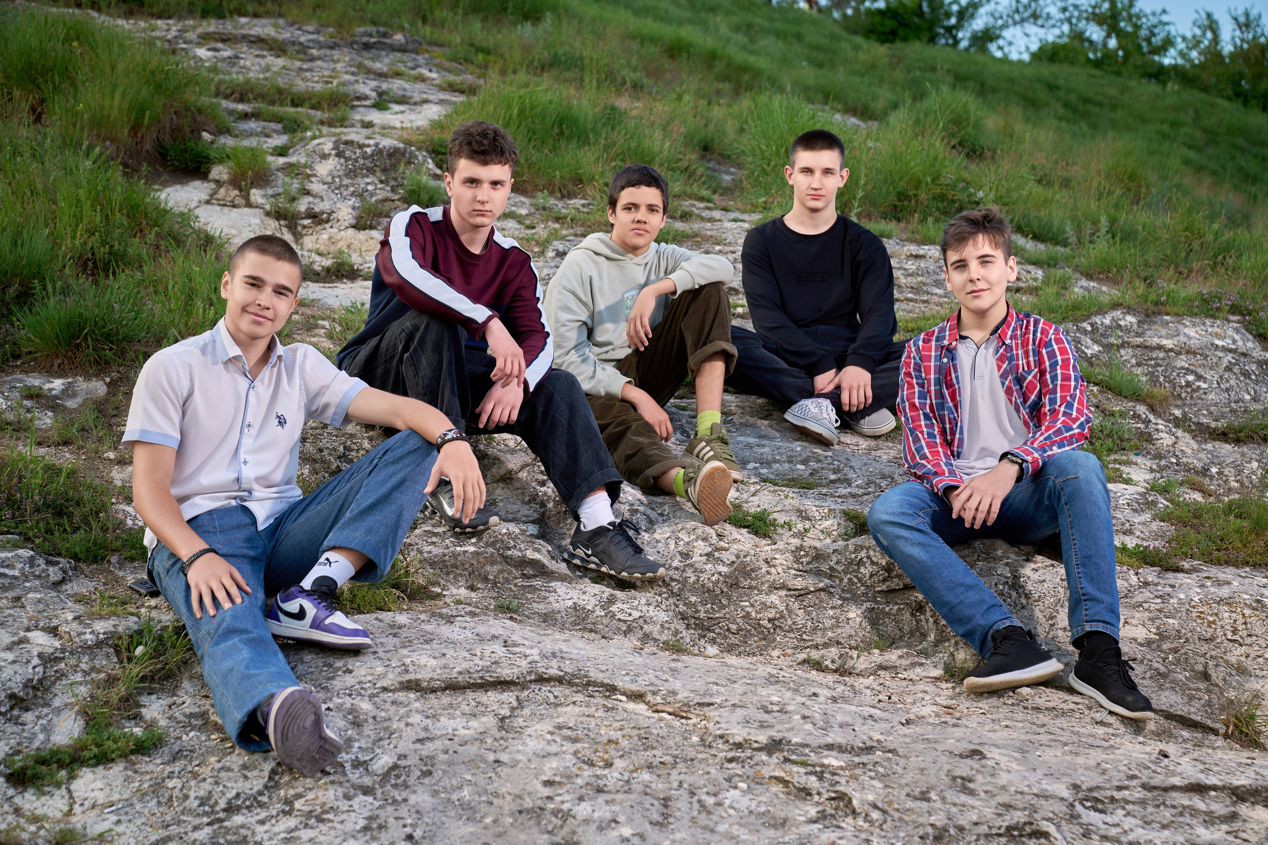 Выпускные альбомы и съемка на улице, плюсы и минусы