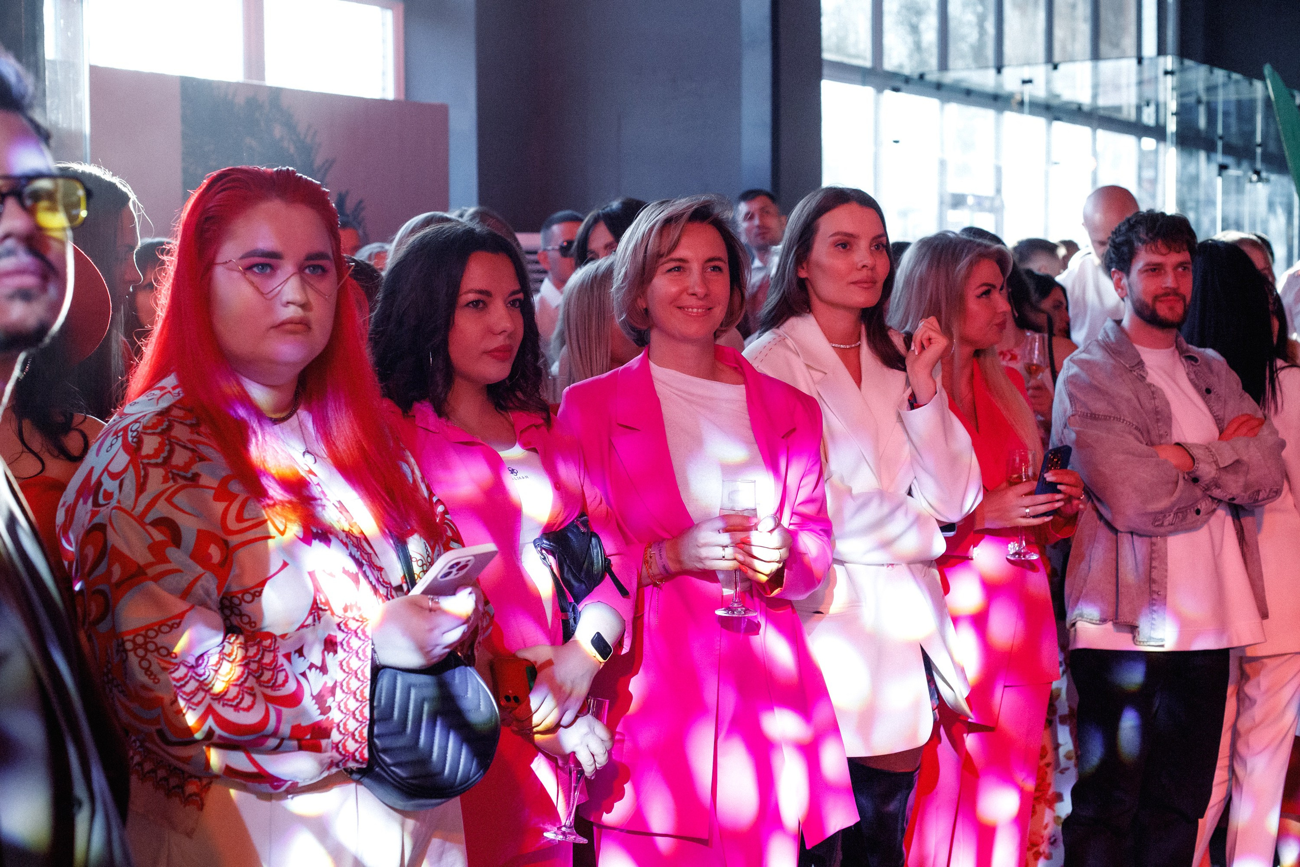 BRAVO FLORA EVENT. СВОИ. ФОТООТЧЕТЫ-СОБЫТИЯ-МЕСТА