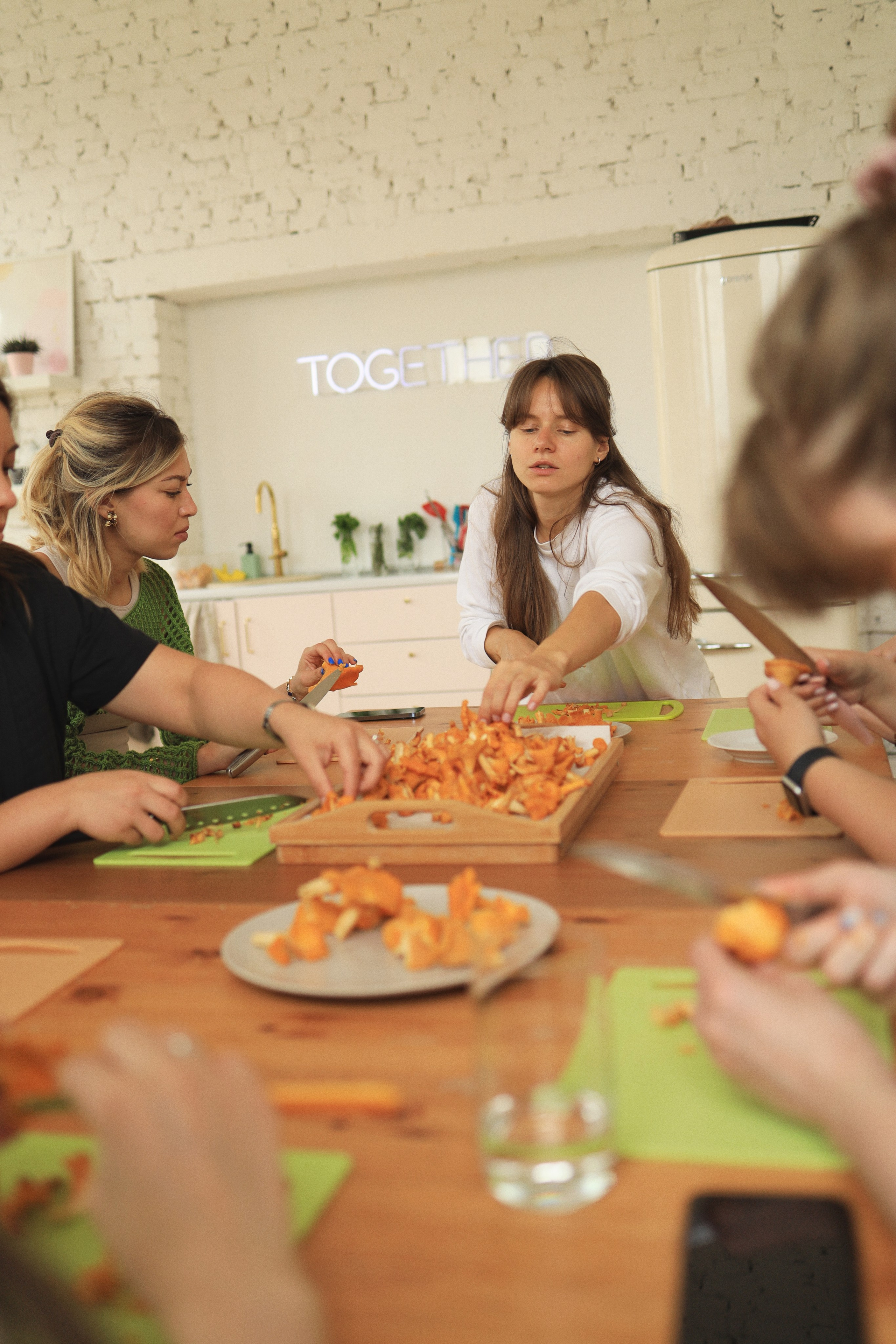 Cooking class by Cook Kruzhok | 2023. POLINA MÔMOT