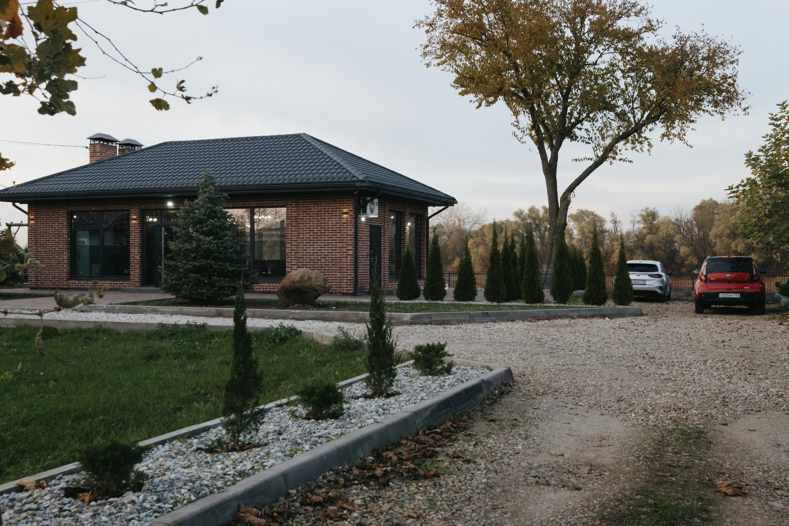 Интерьерная съемка. Свадебный фотограф Денис Ожигин в Краснодаре и крае. Эмоциональная и стильная съемка вашего дня