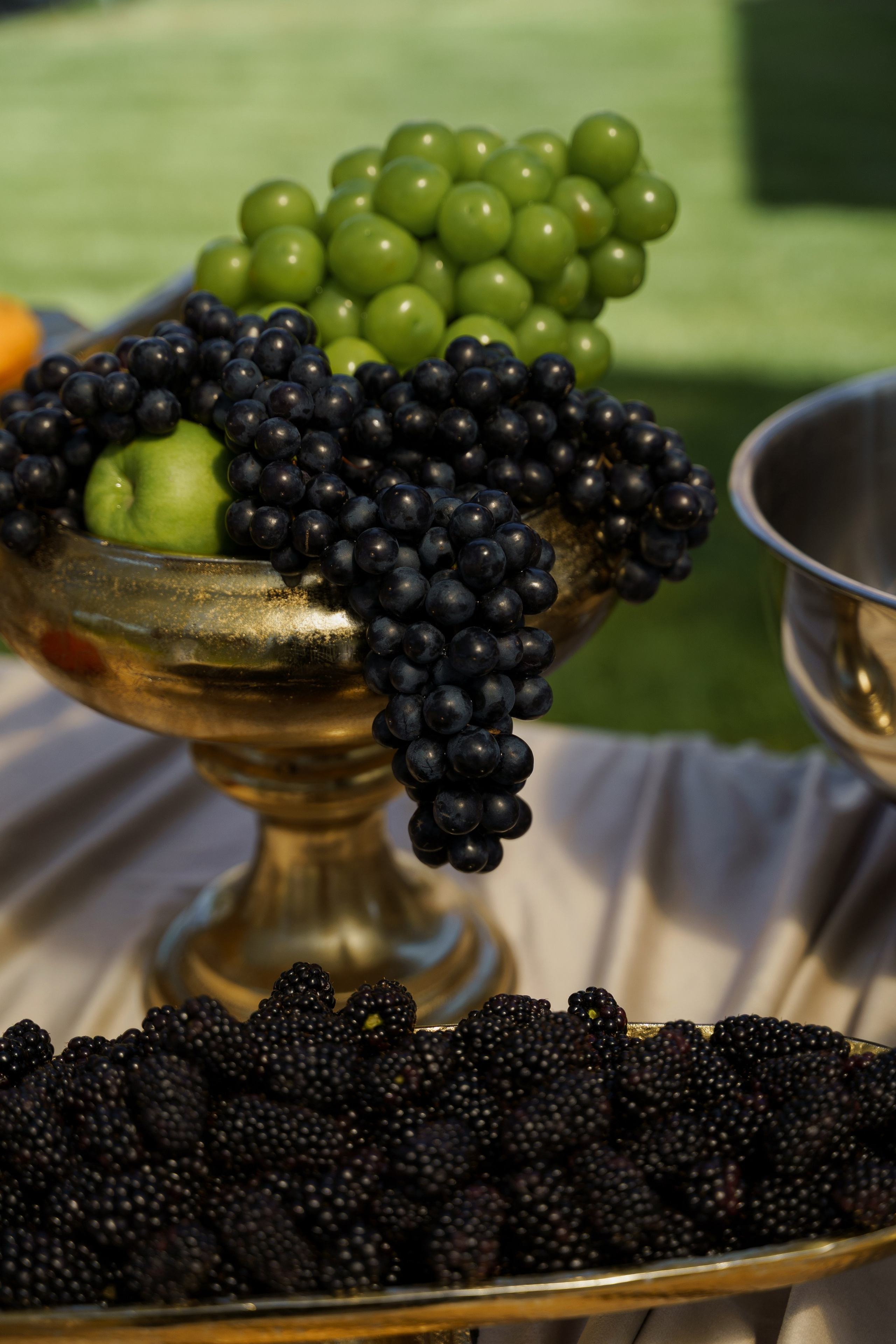 Сватовство в Краснодаре от лучших свадебных фотографов и операторов ТВИНС СТУДИО. ТВИНС СТУДИО — лучшие свадебные фотографы и видеографы в Краснодаре