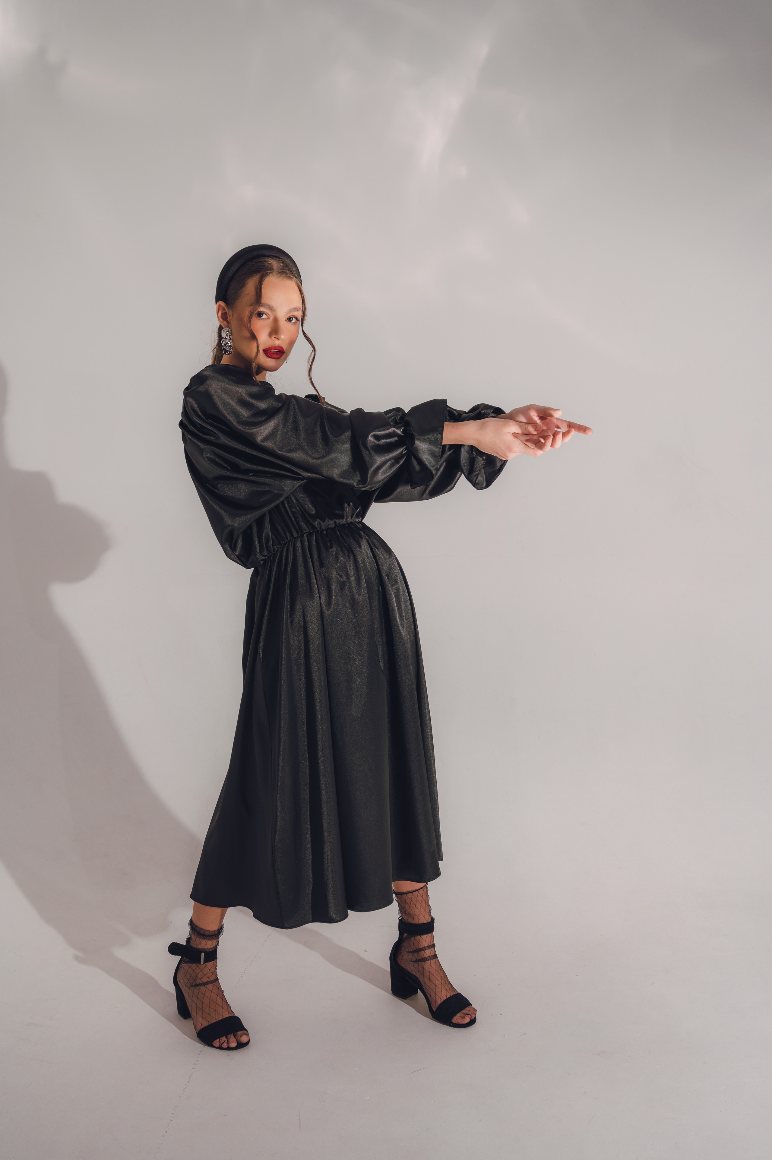 женский фотограф, фотосессия в Москве, фотограф Москва, фотограф в Красноярске , женская красота, поднять самооценку женщине , ресурсное состояние женщины , фотосессия для девушек, женский портрет, заказать фотосессию, найти фотографа Москва ,найти фотографа в Красноярске ,черно/белая фотография