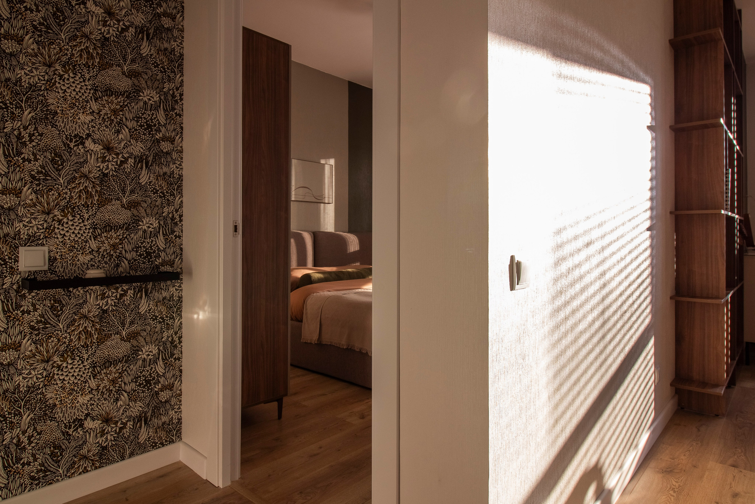 Квартира с природными мотивами для зумеров. Хоумстейджинг и дизайн. Екатеринбург