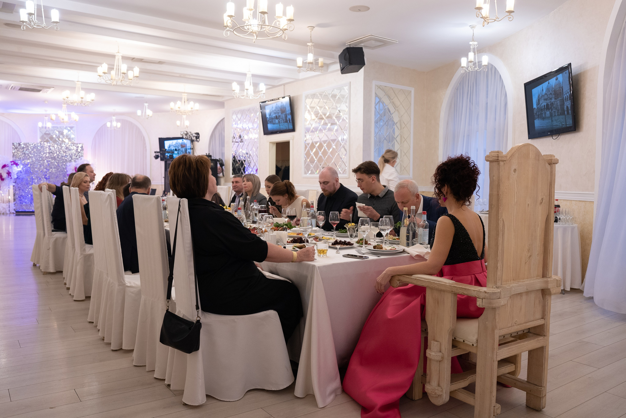 Юбилей ОСЛЕПИТЕЛЬНОЙ Натальи 📸+🎬. Видеограф / Фотограф  — Яна Спащанская