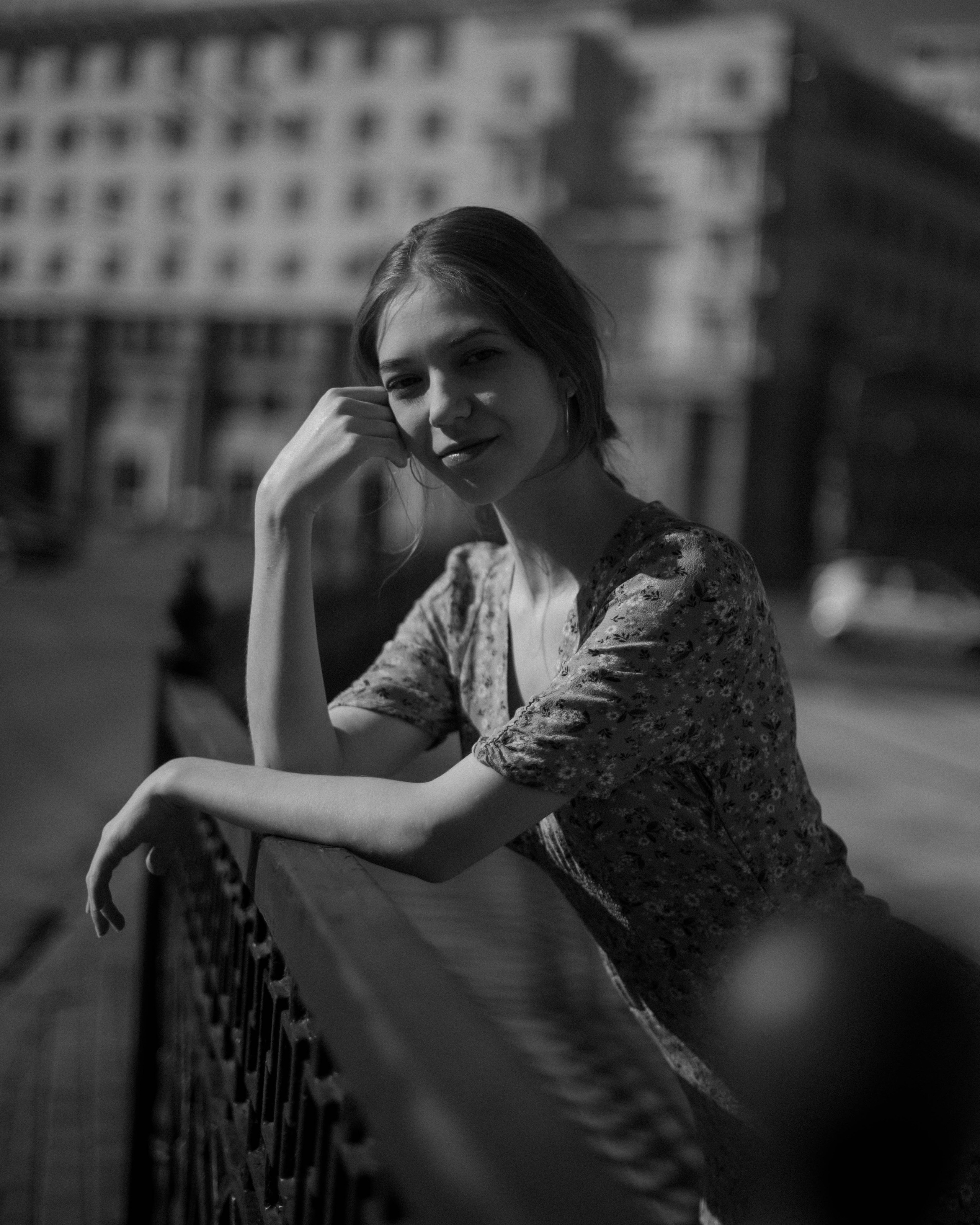 Ася. Женский фотограф. Создатель украшений ручной работы. Модель