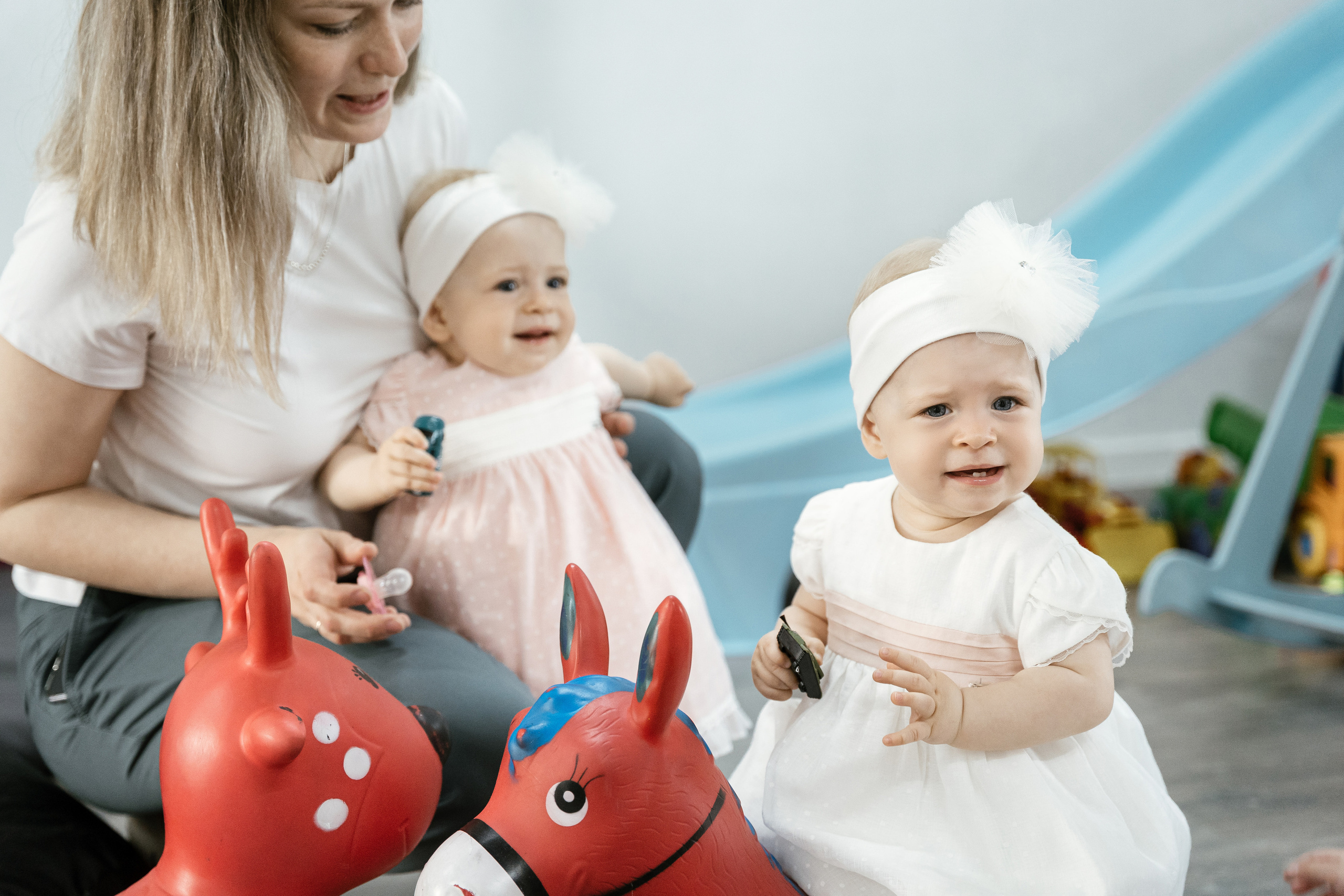Анюте и Танюше 1 годик. Фотограф Томск, Новосибирск Влад Свириденко