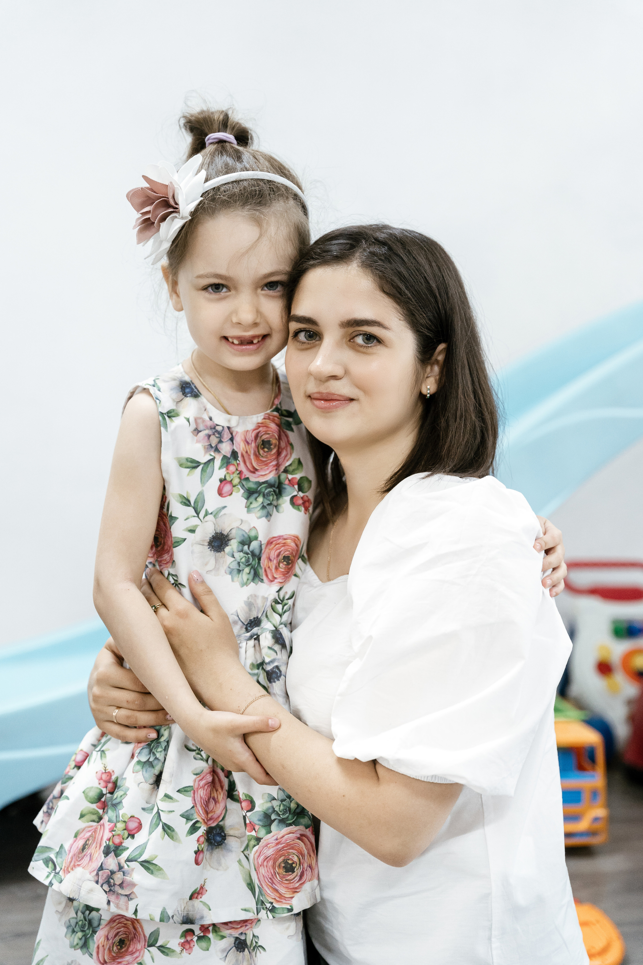 Анюте и Танюше 1 годик. Фотограф Томск, Новосибирск Влад Свириденко