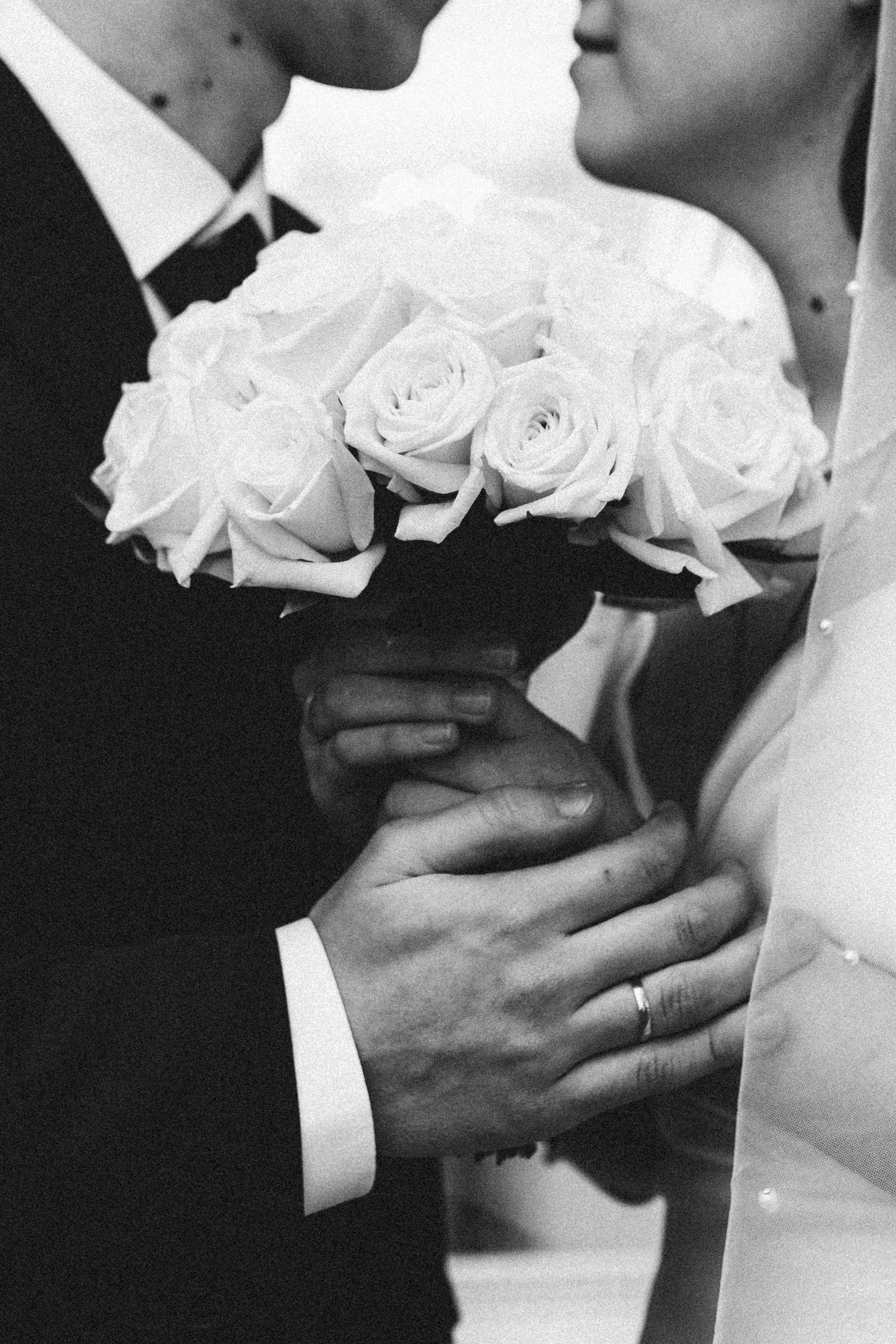 крещение венчание фотограф на венчание фотограф на крещение невеста свадьба обручальное кольцо медовый месяц православие венчание молодожены