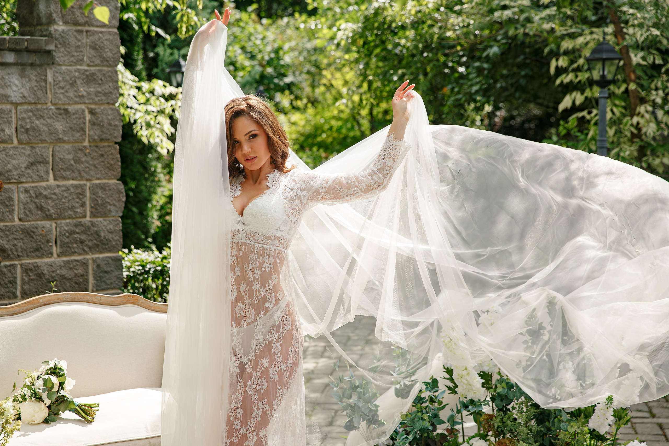 Свадебная фотосессия в парк отеле Немчиновка. Свадебный фотограф Москва и МО Сергей Киржаев