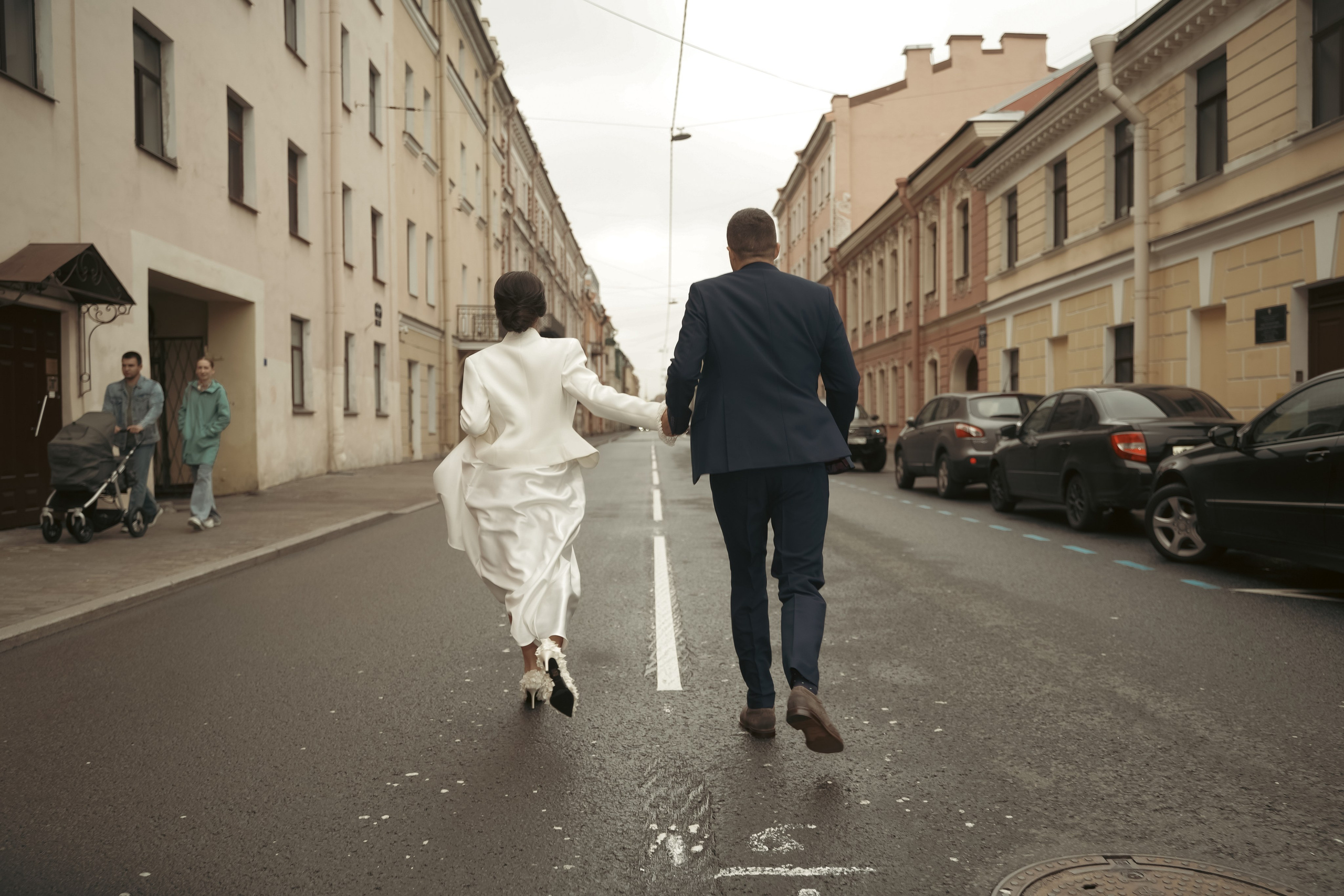 Никита и Татьяна. Свадебная прогулка в двух тонах. Professional photoartist in St. Petersburg (wedding, reportage, portrait, model book, love story) Alexander Shvedov