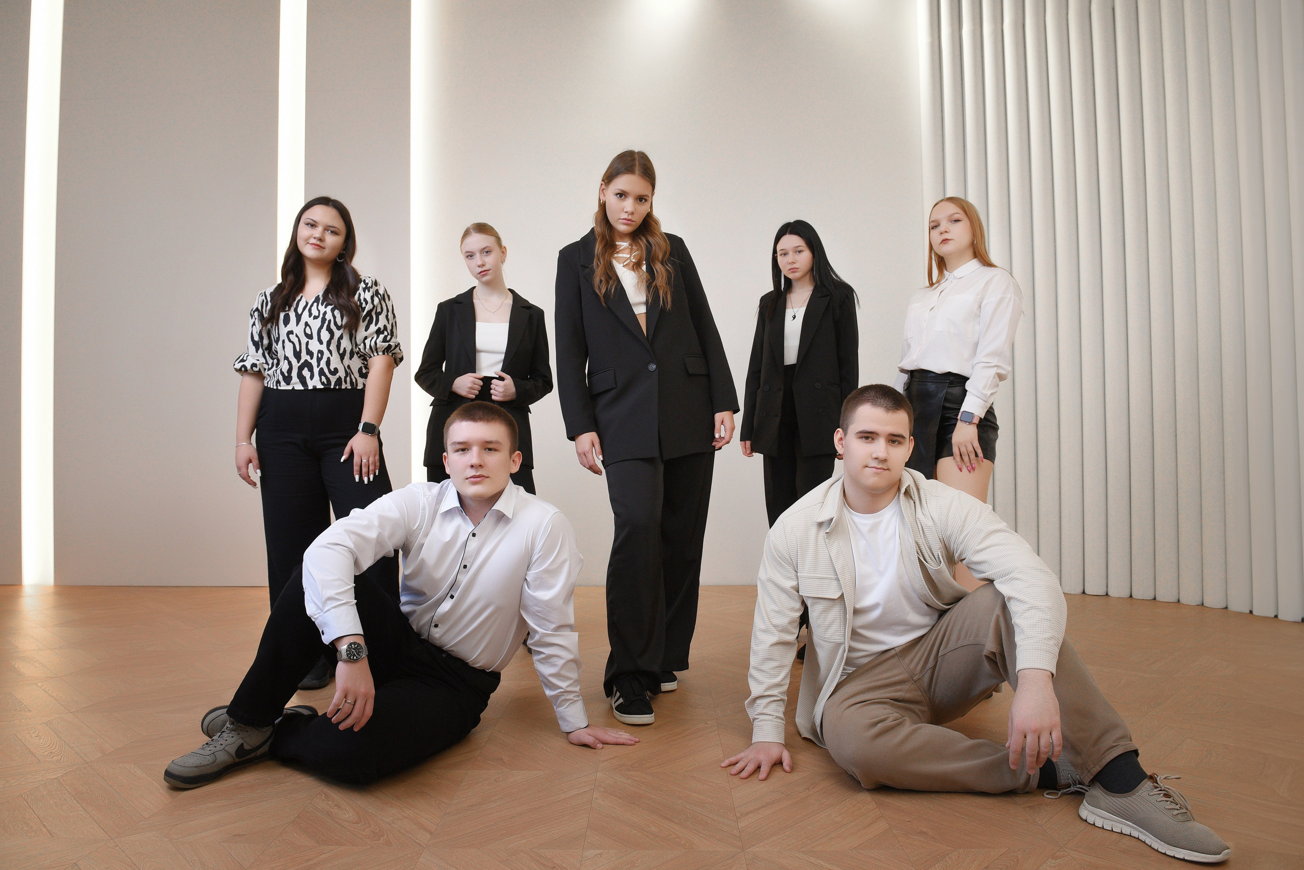 #43 11 а. Выпускные альбомы в Кургане, Твой альбом, Книга