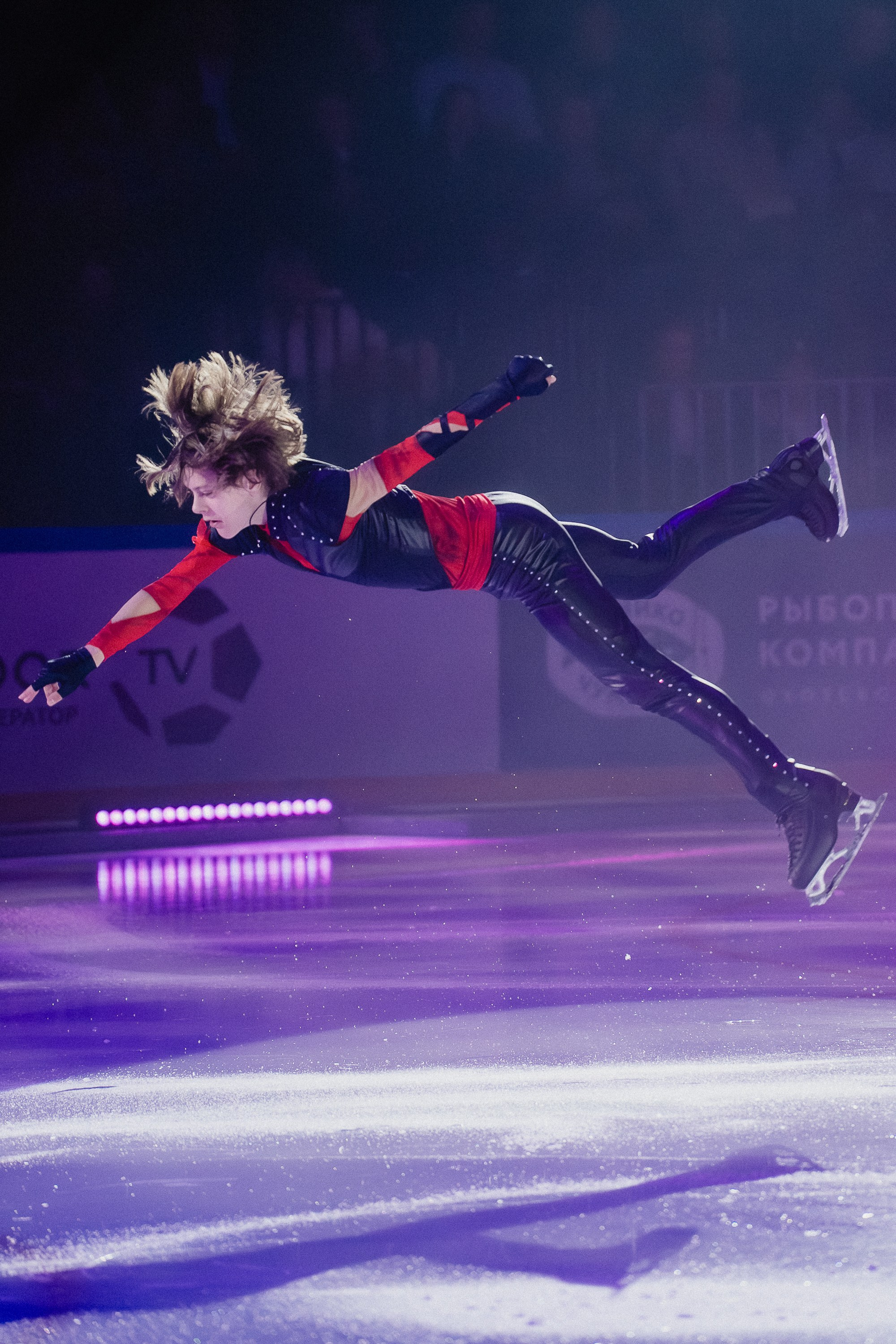 Шоу Этери Тутберидзе в Новосибирске. Воробьева Ксения — Спортивный и танцевальный фотограф Новосибирск