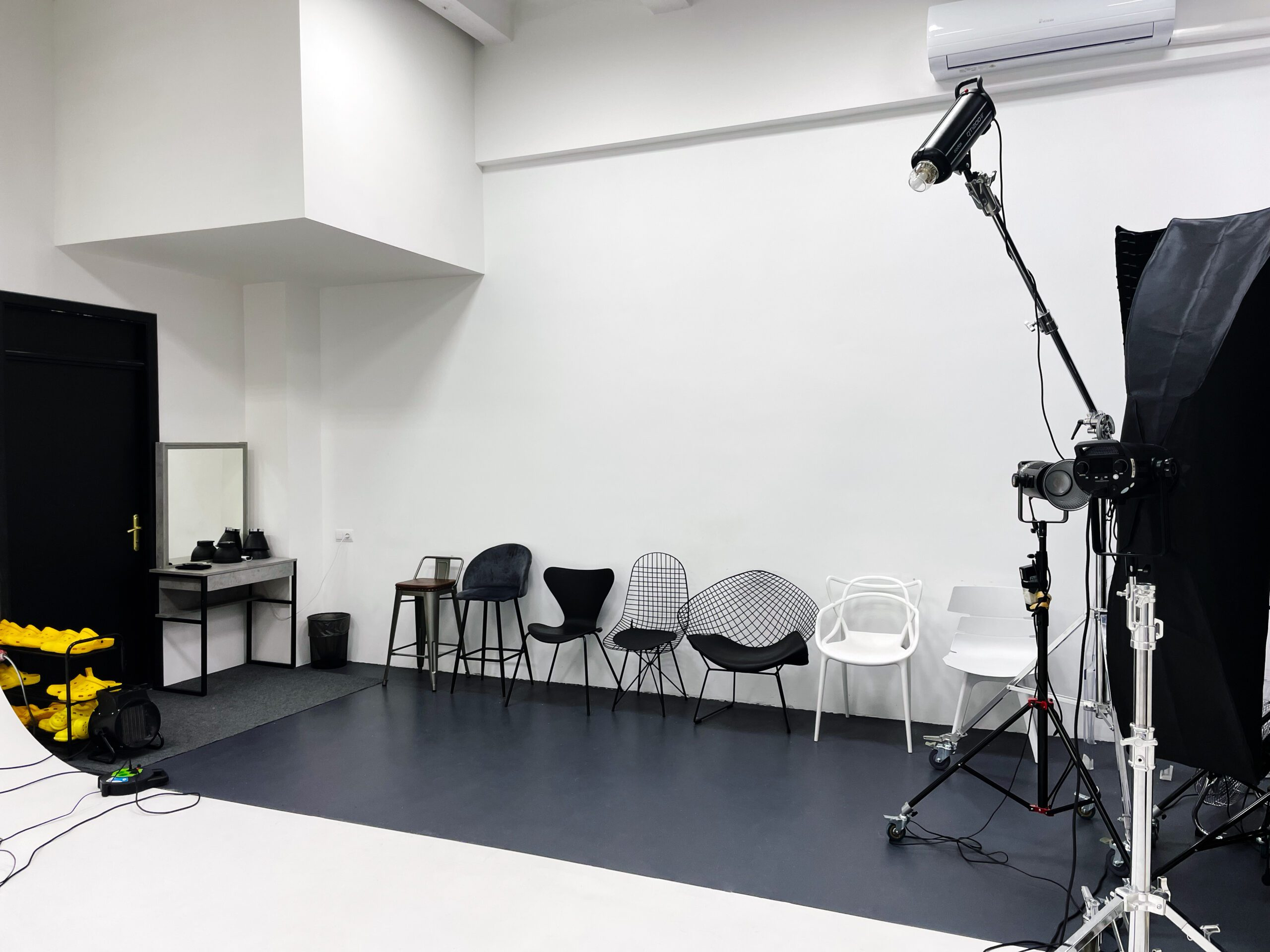 Залы с циклорамой в студии Photohub. Фотограф в Минске Людмила Дутко