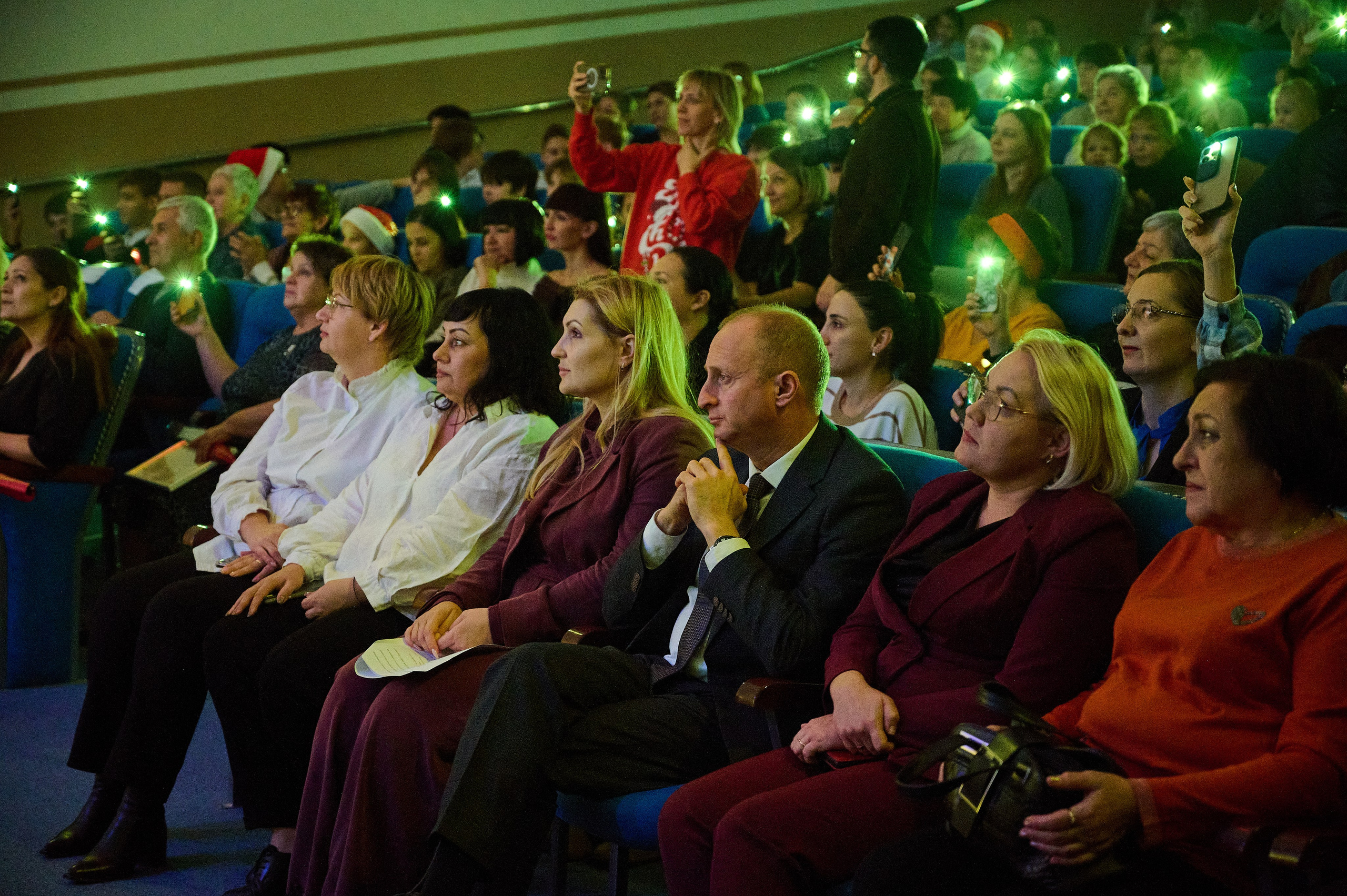 Коцерт НГ В ДК Марьина Роща. Жизнь курорта Кабардинка в фотографиях