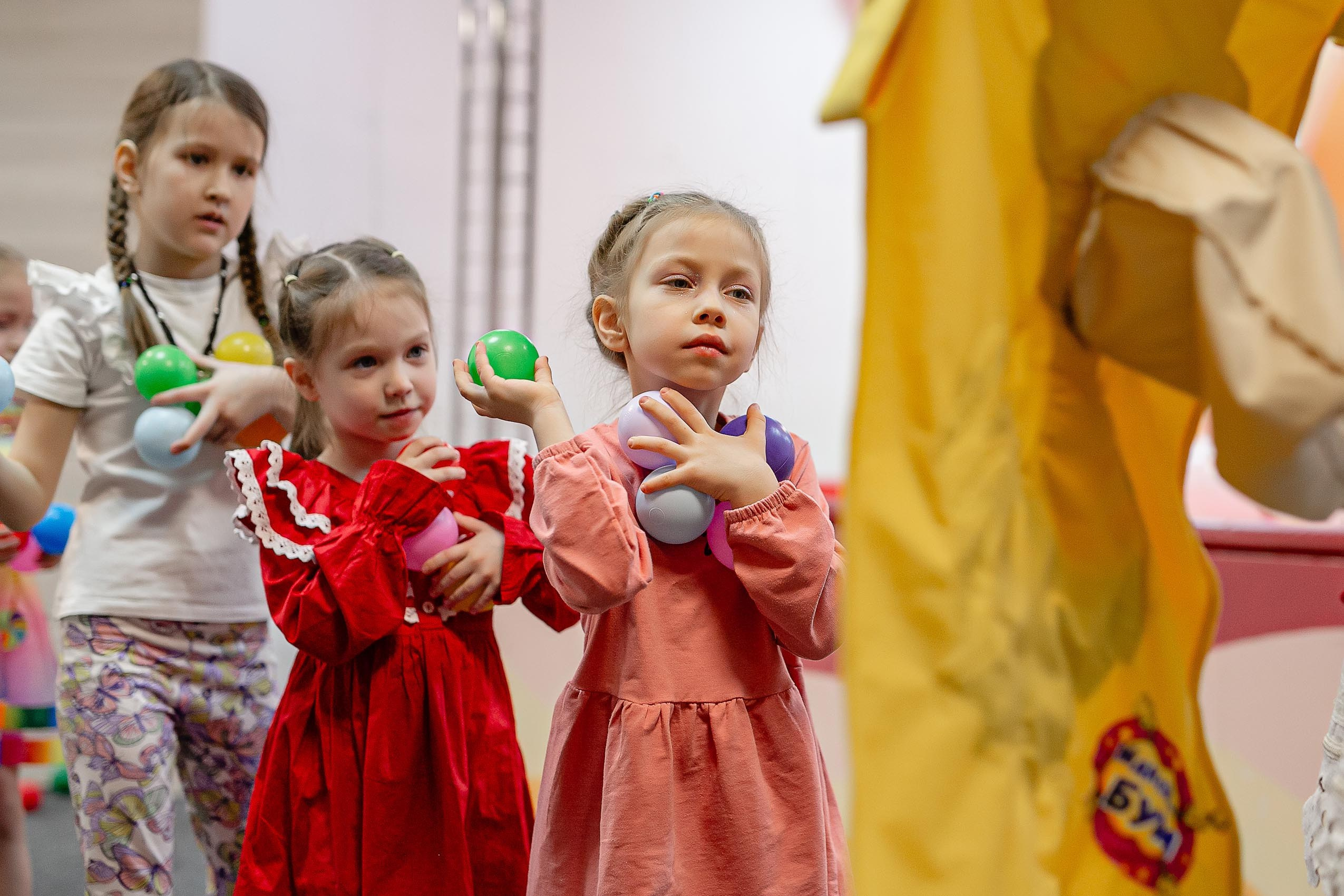 Детский день рождения в Порхай г Владивосток. Владивосток семейный фотограф Александр Степанов