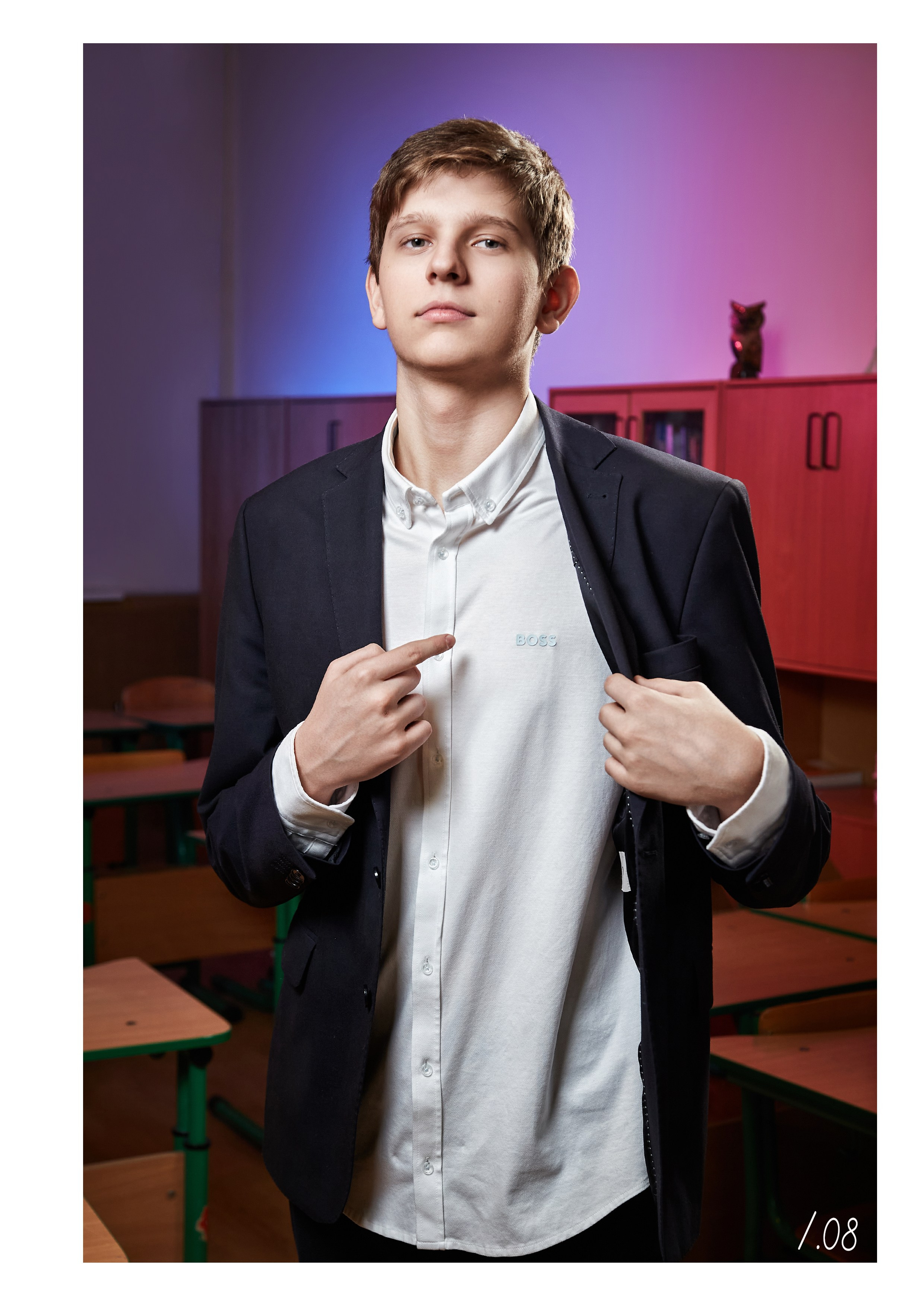 Выпускной альбом «Одиннадцатый» для старших классов — «Миллион Портретов»