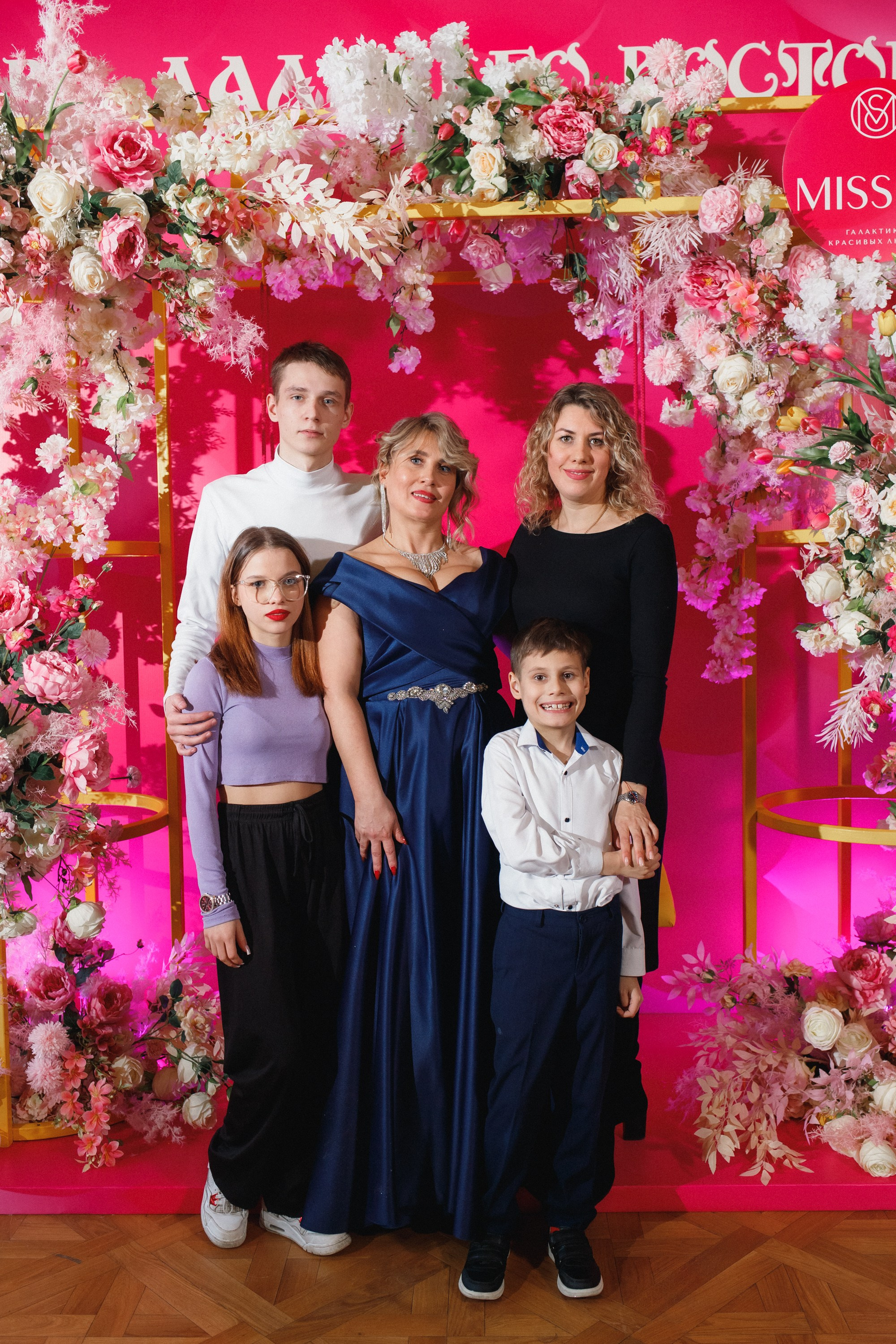 КОРОЛЕВА ДВ 2024 (ФИНАЛ. ЧАСТЬ II). СВОИ. ФОТООТЧЕТЫ-СОБЫТИЯ-МЕСТА