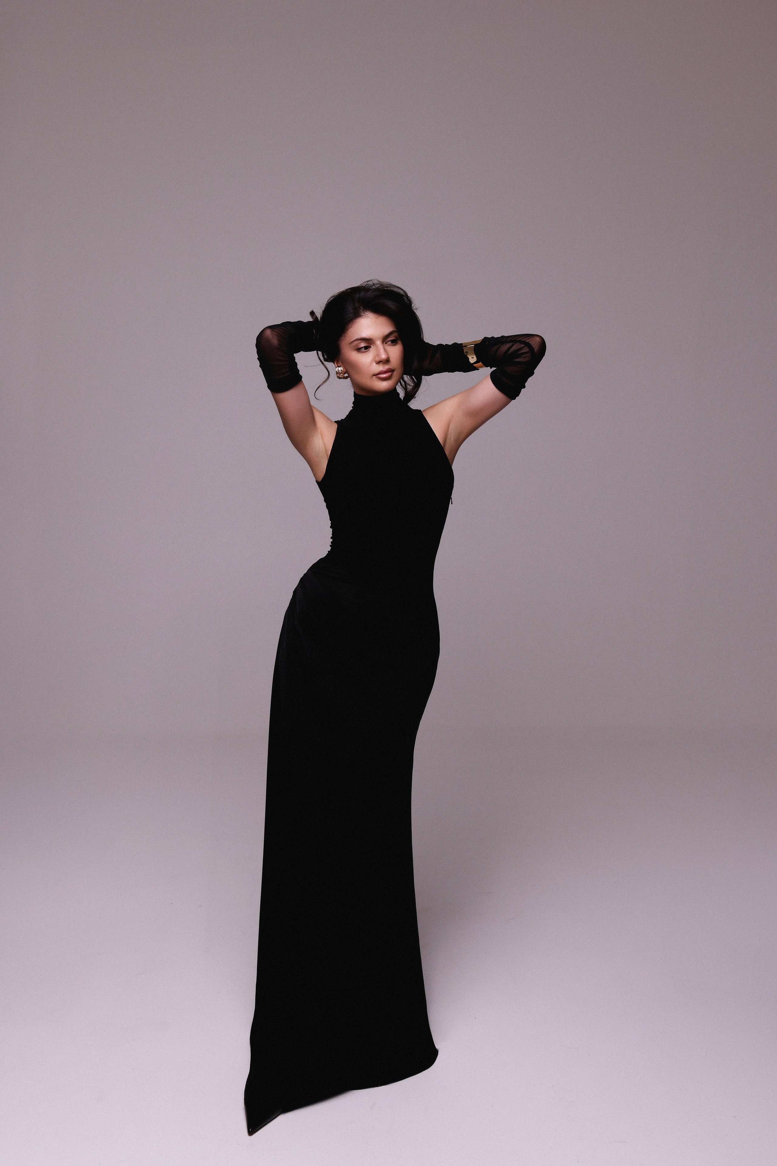 SHE BY VI. Женский портретный фотограф в Москве