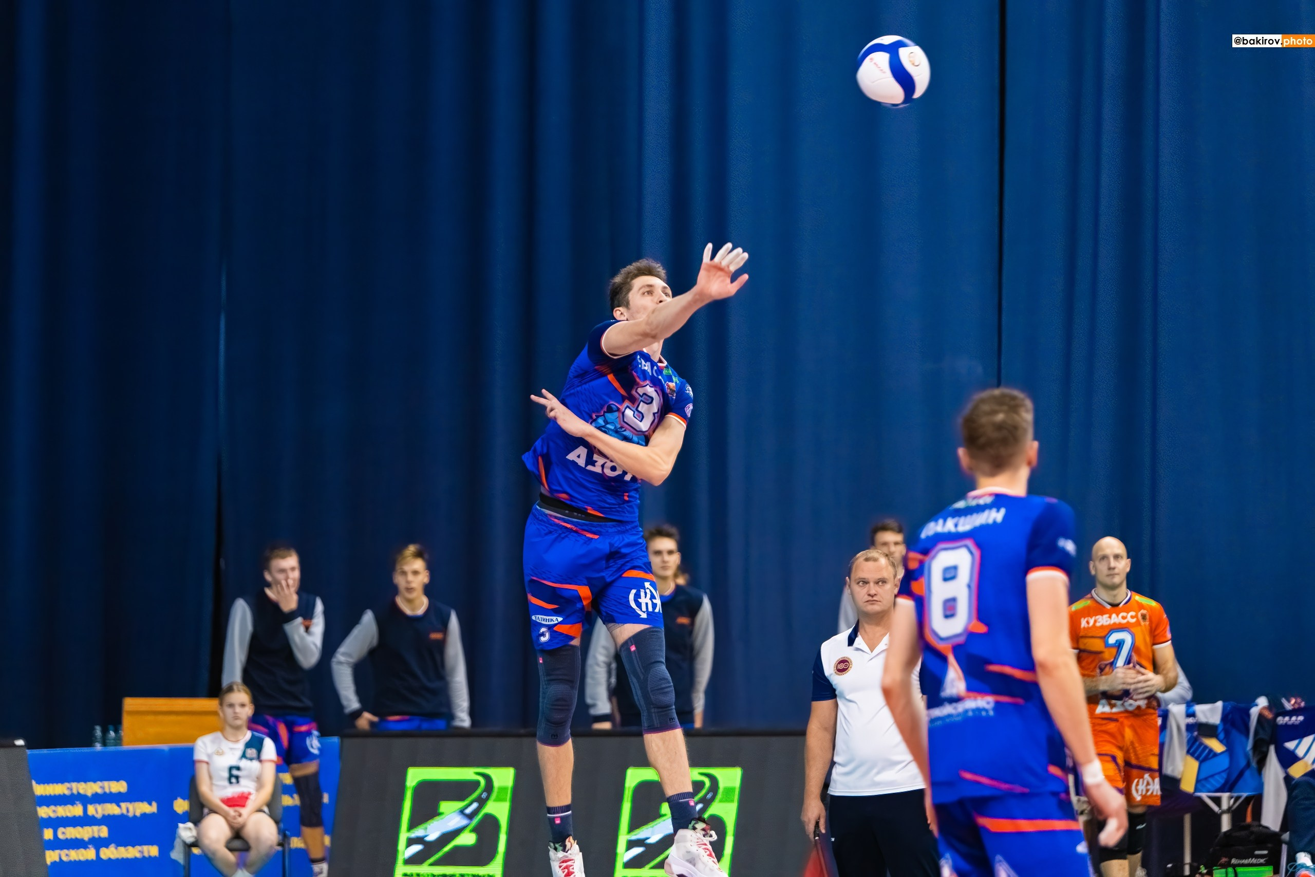 06.11 Волейбол. Нефтяник-Кузбасс. Команда специалистов в мире фотографии и видео. Детский фотограф, семейный фотограф