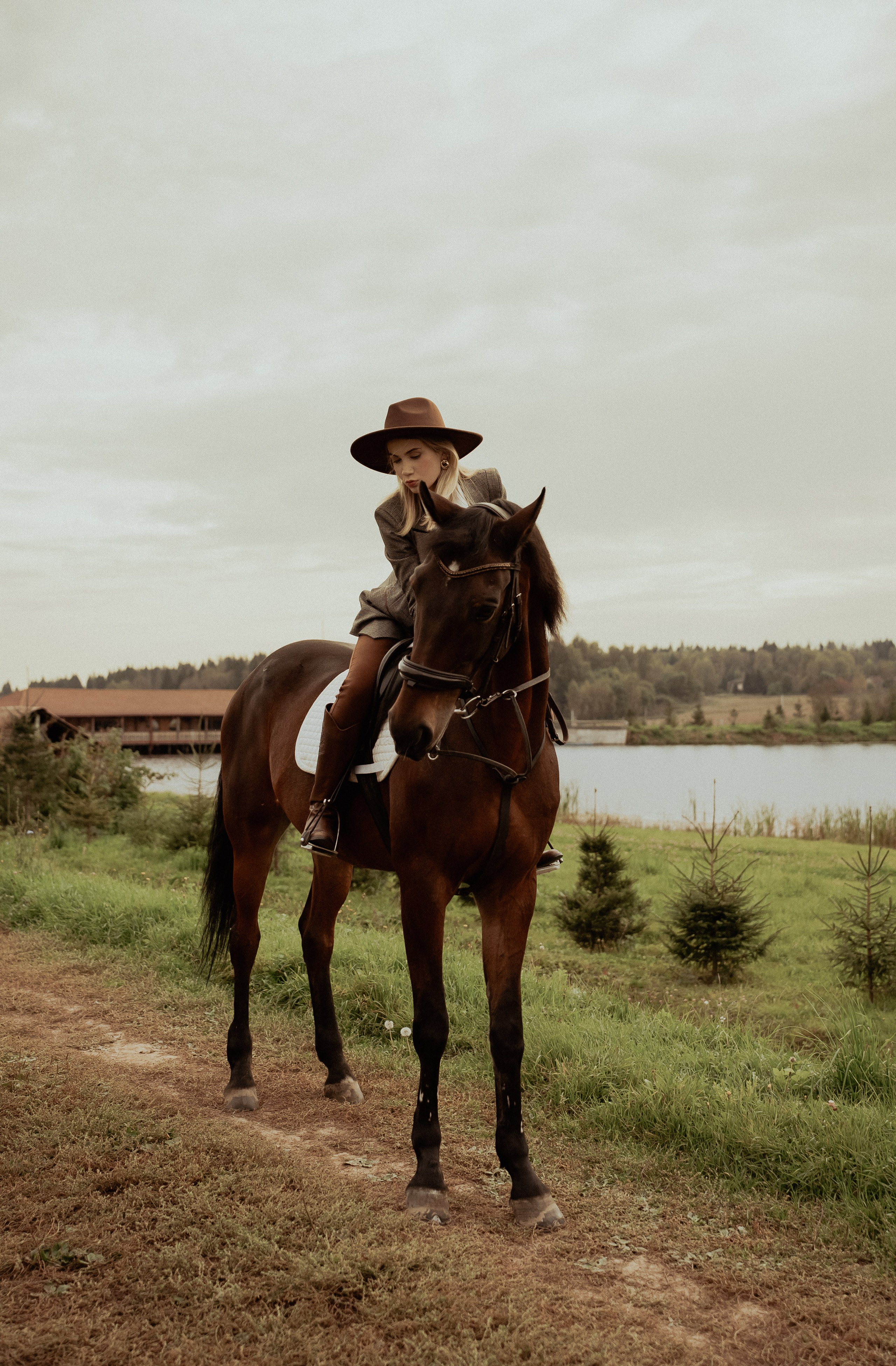 Элегия в седле 📸+🎬. Видеограф / Фотограф  — Яна Спащанская