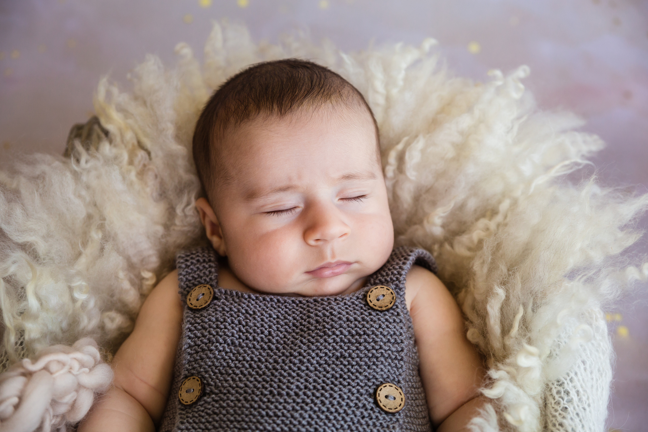 Newborn photoshooting. Professional family and children’s photographer in Izmir Irina Eron