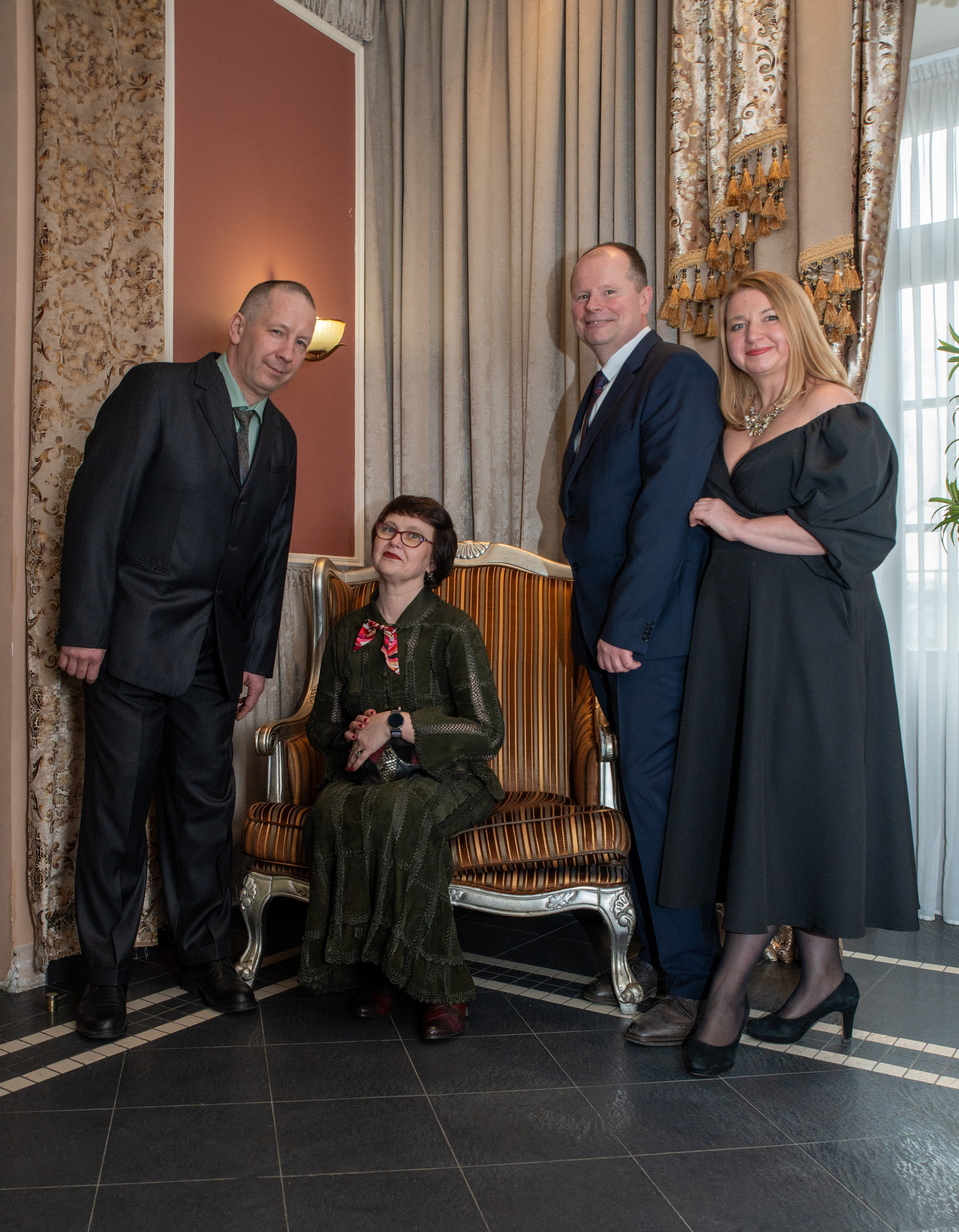 Семейная фотосъемка. Фотоуслуги, услуги фотографа, фотографирование важных событий