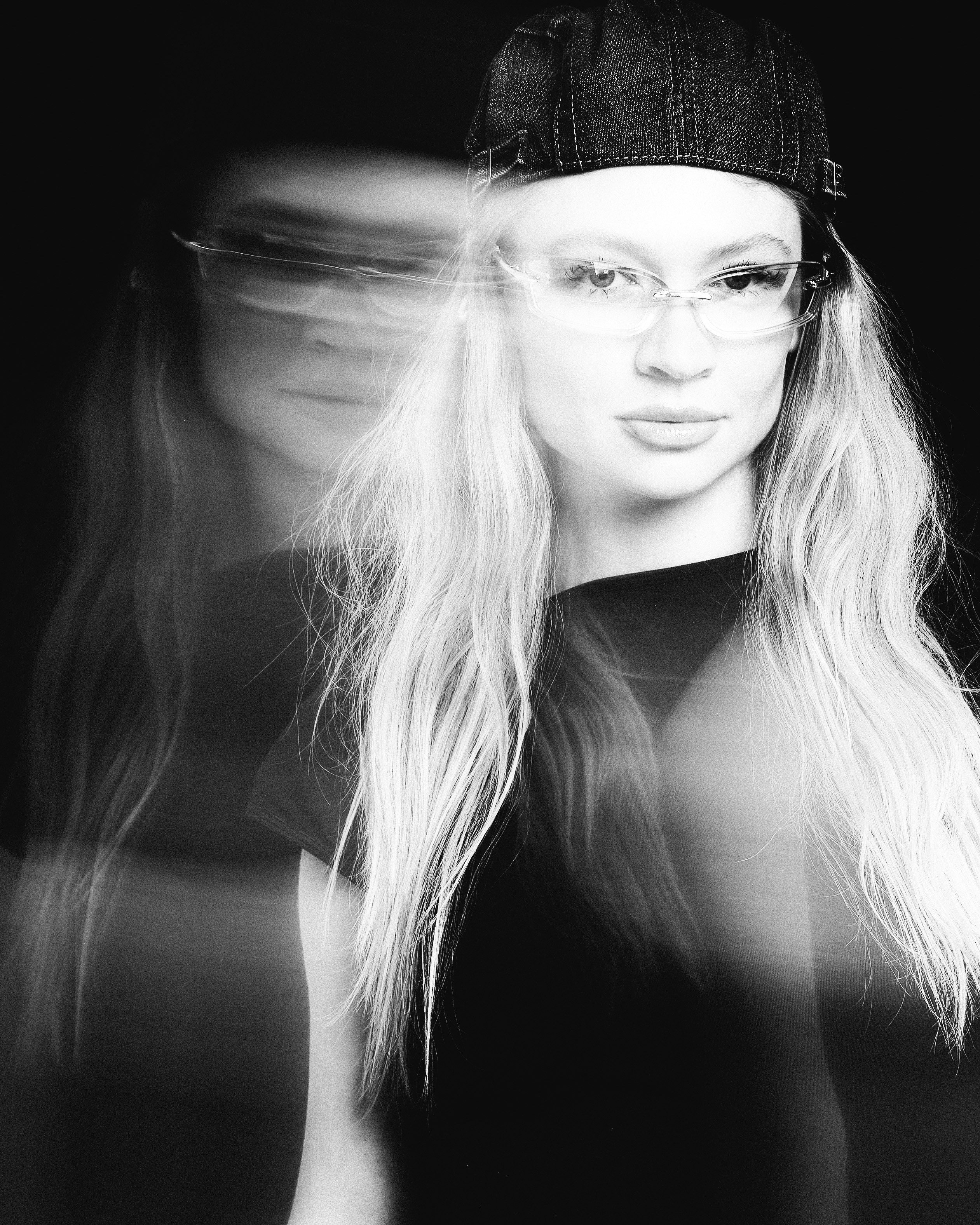 PERSONAL & CREATIVE. VERONIKA TIKHOMIROVA | PHOTOGRAPHER