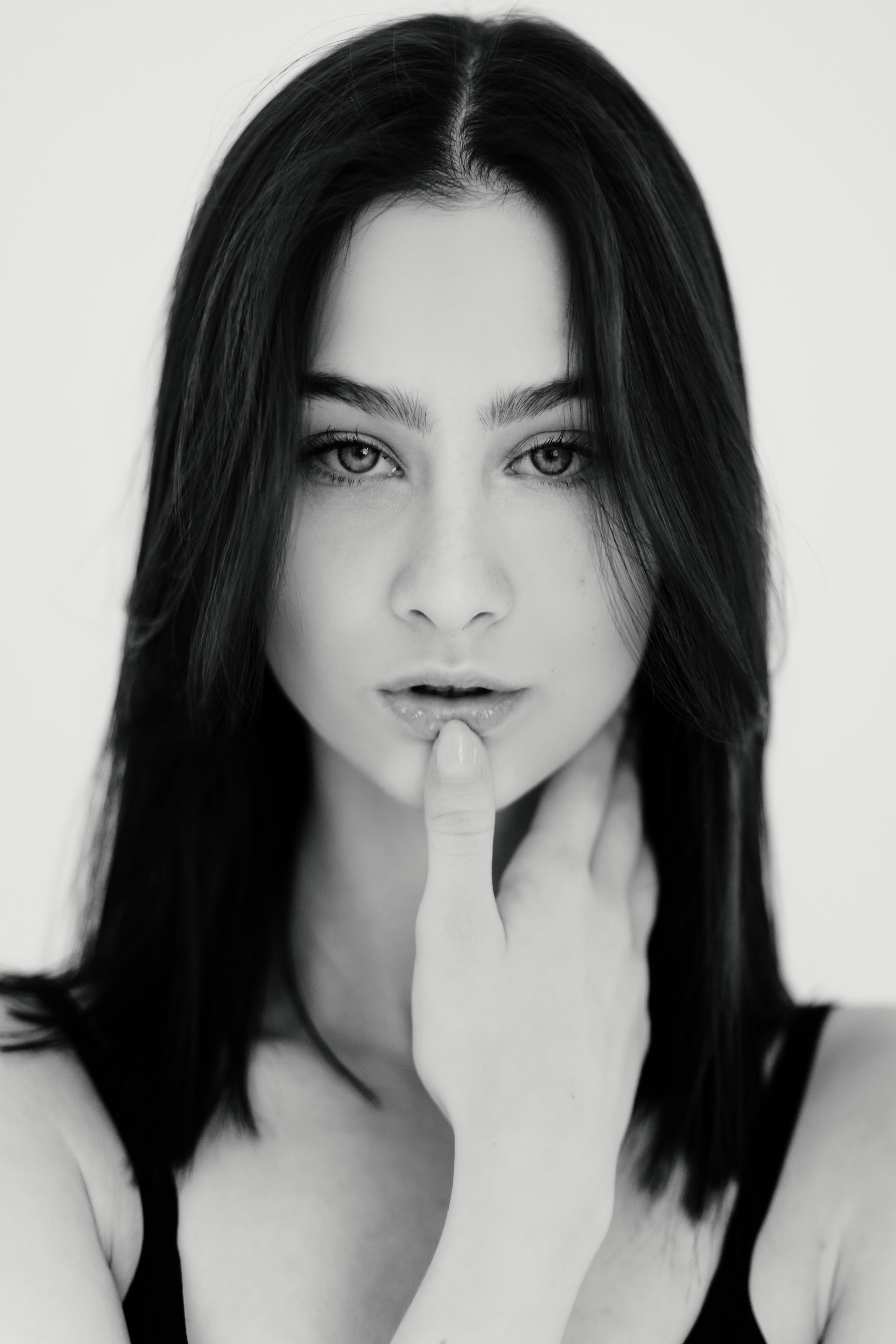 фотосессия в студии, студийная съёмка, фотограф в москве, портретный фотограф, портрет в студии, женский портрет