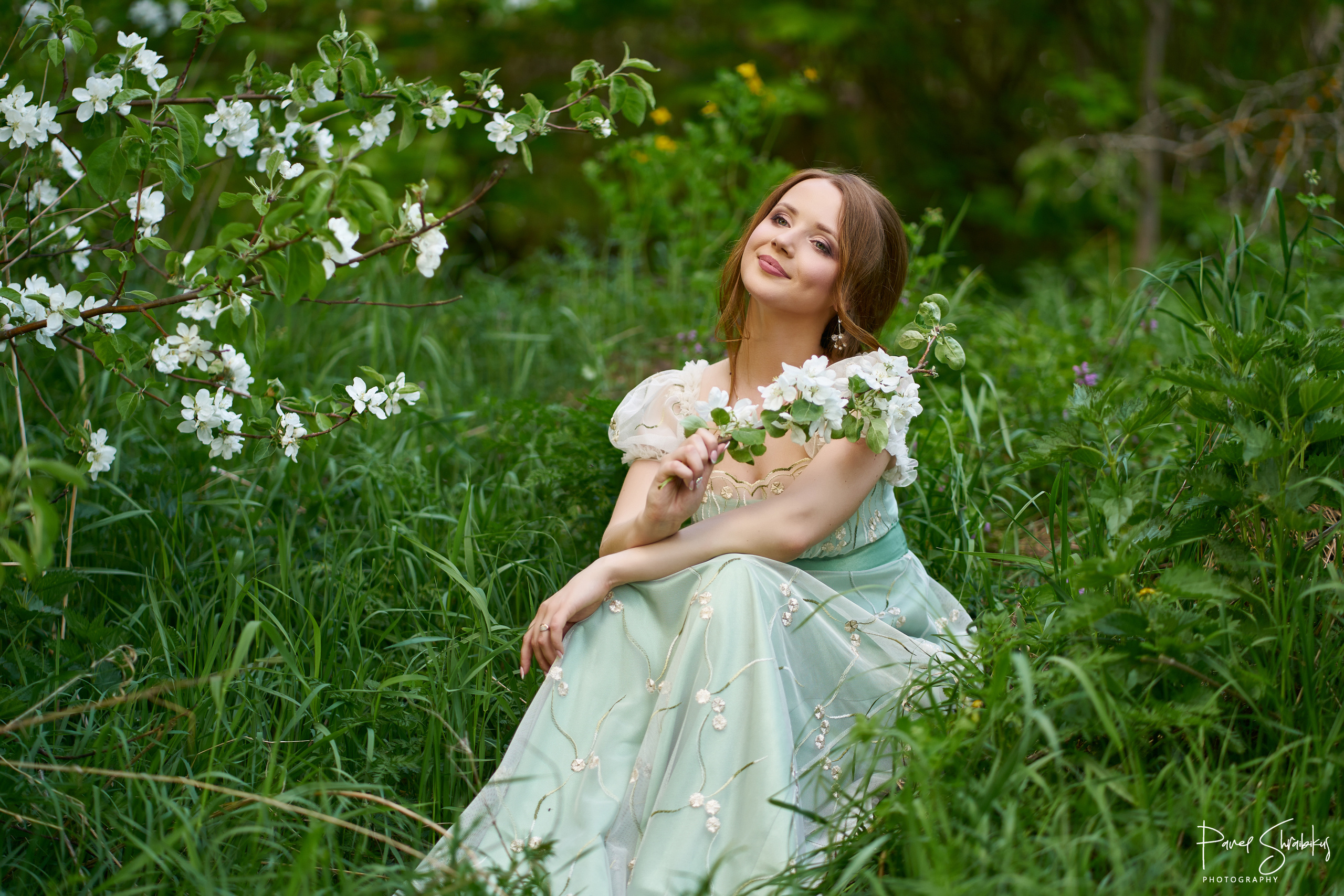 Юля в образе тургеневской девушки. Фотограф Павел Шрайбикус