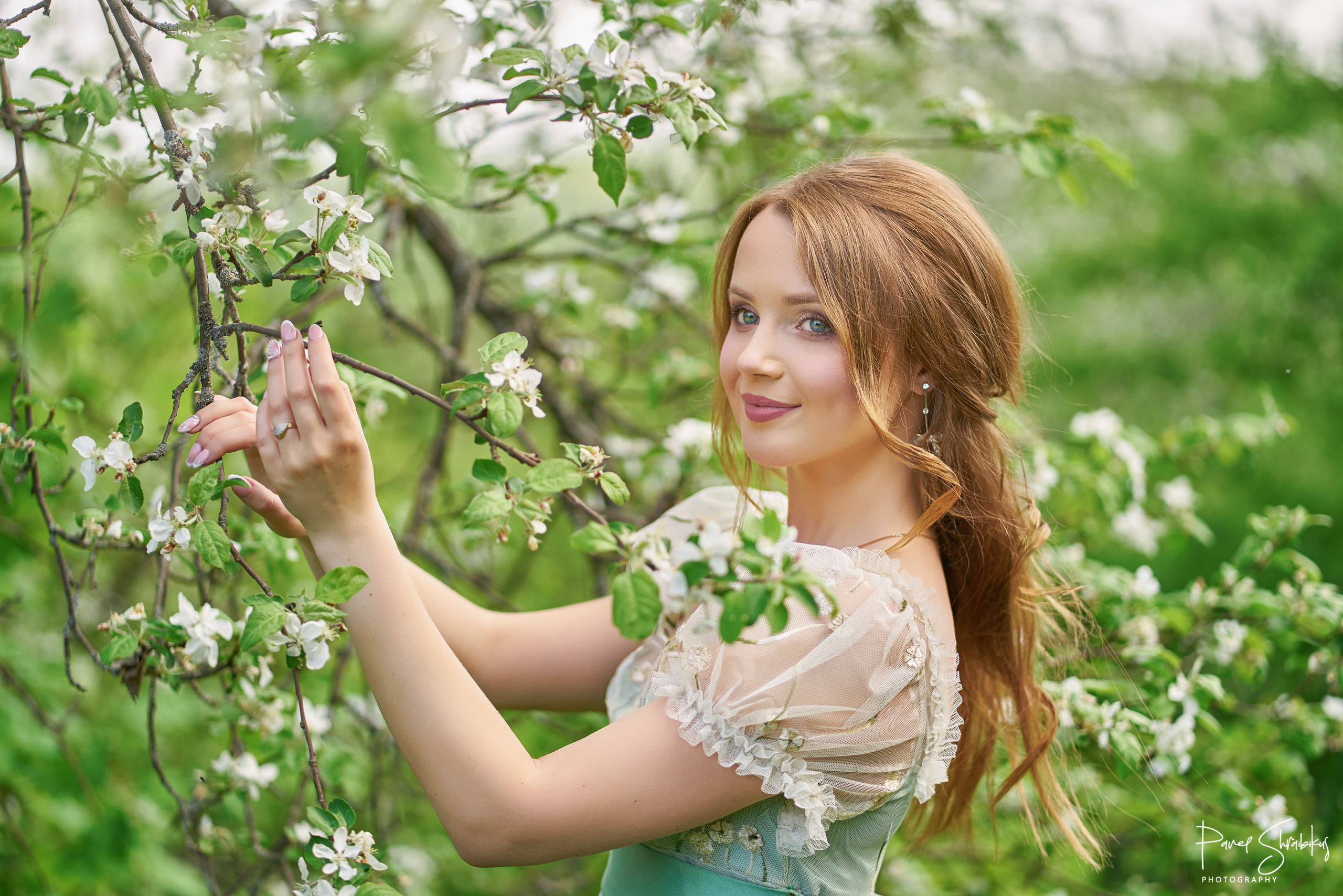 Юля в образе тургеневской девушки. Фотограф Павел Шрайбикус
