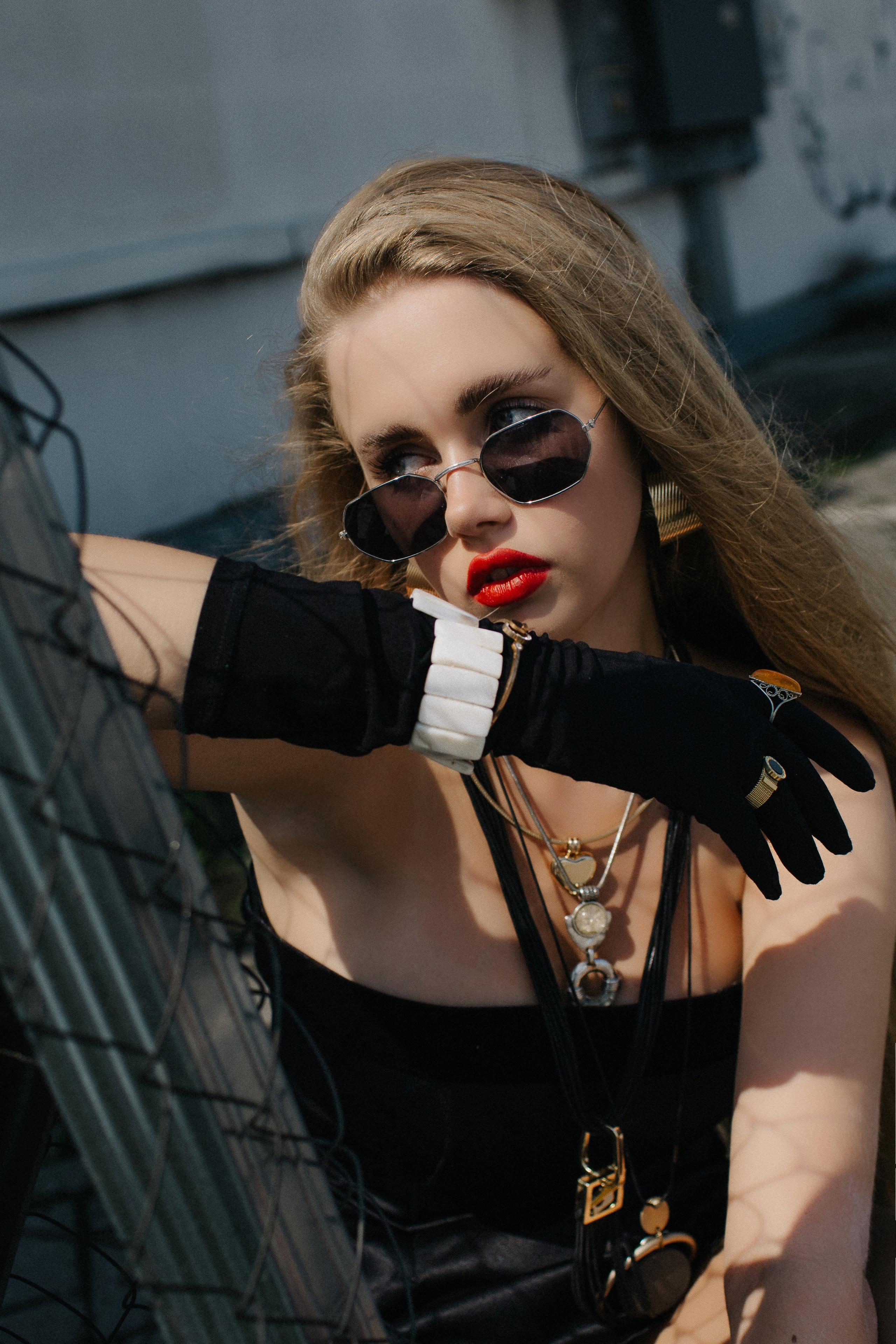 София. Съёмка на крыше паркинга в стиле Фэшн. Сергеев Алексей. Фотограф