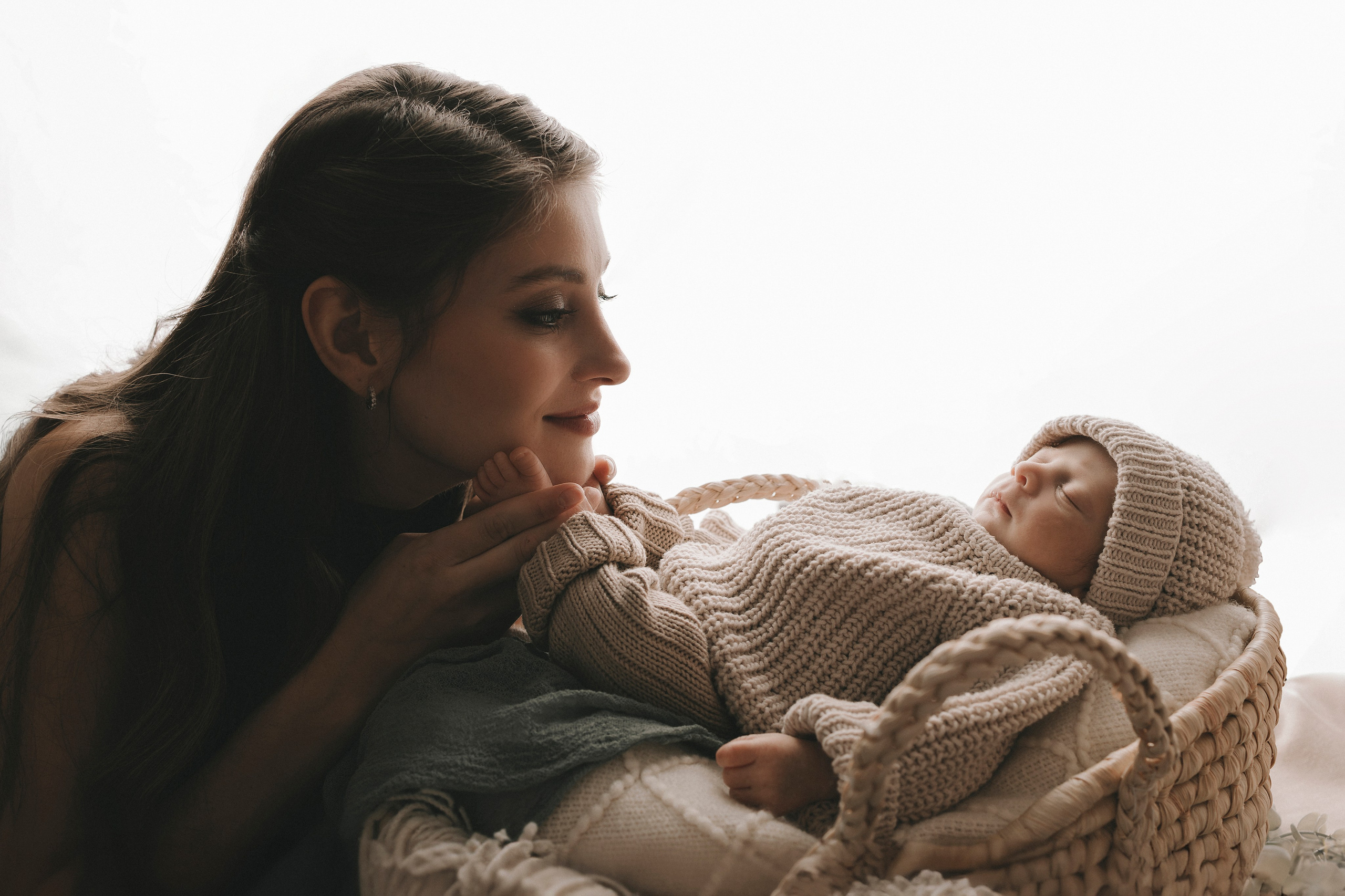 Фотосессия новорожденного малыша Алены Косторной и Георгия Куницы. Фотограф новорожденных в Москве Кристина Левит