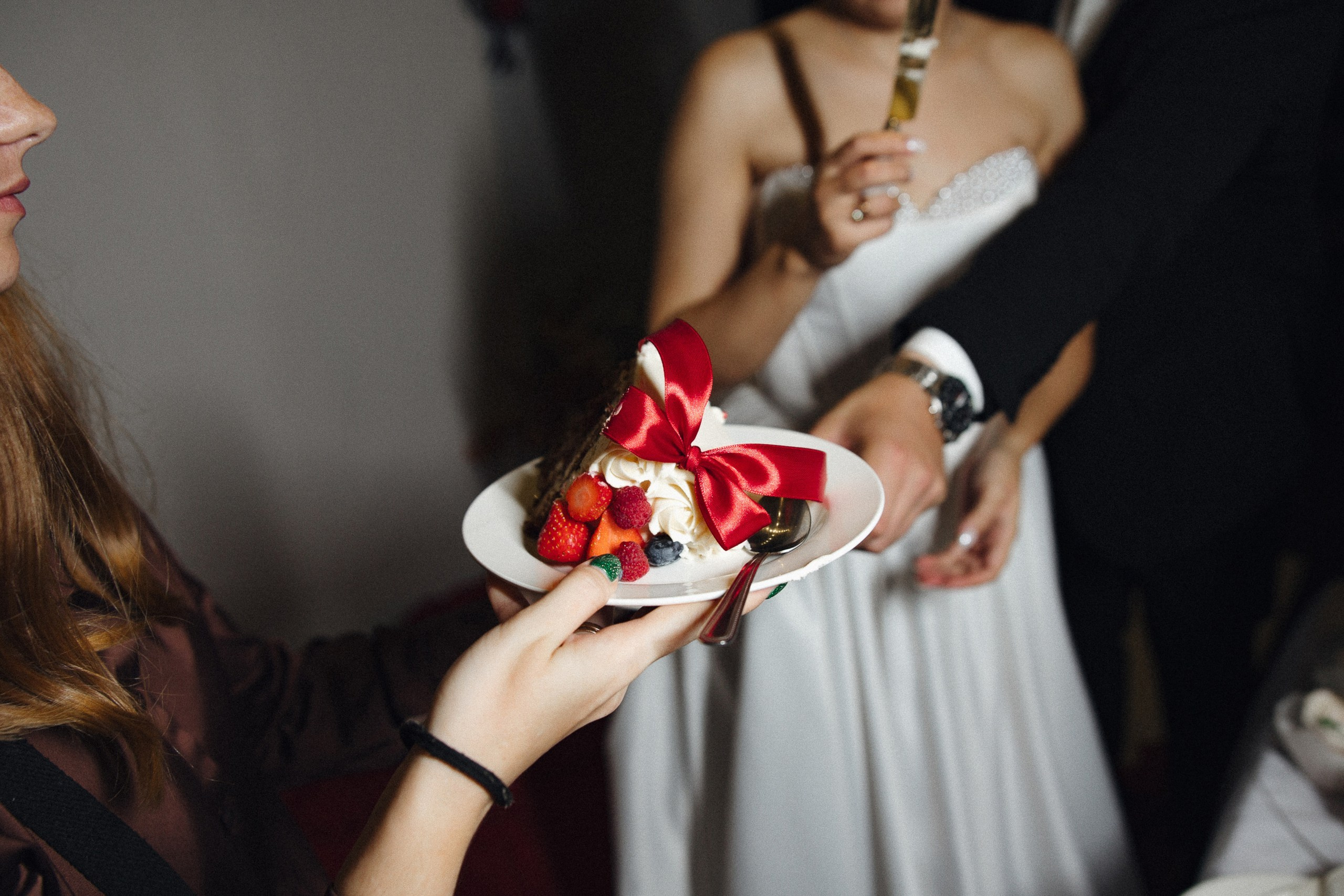 Загородная свадьба Влада и Натальи в цвете Марсала. Главная