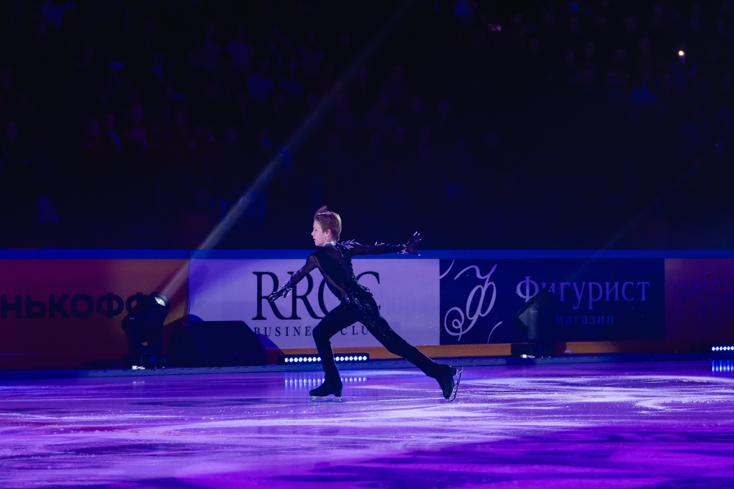 Шоу «Чемпионы на льду» в Новосибирске. Воробьева Ксения — Спортивный и танцевальный фотограф Новосибирск