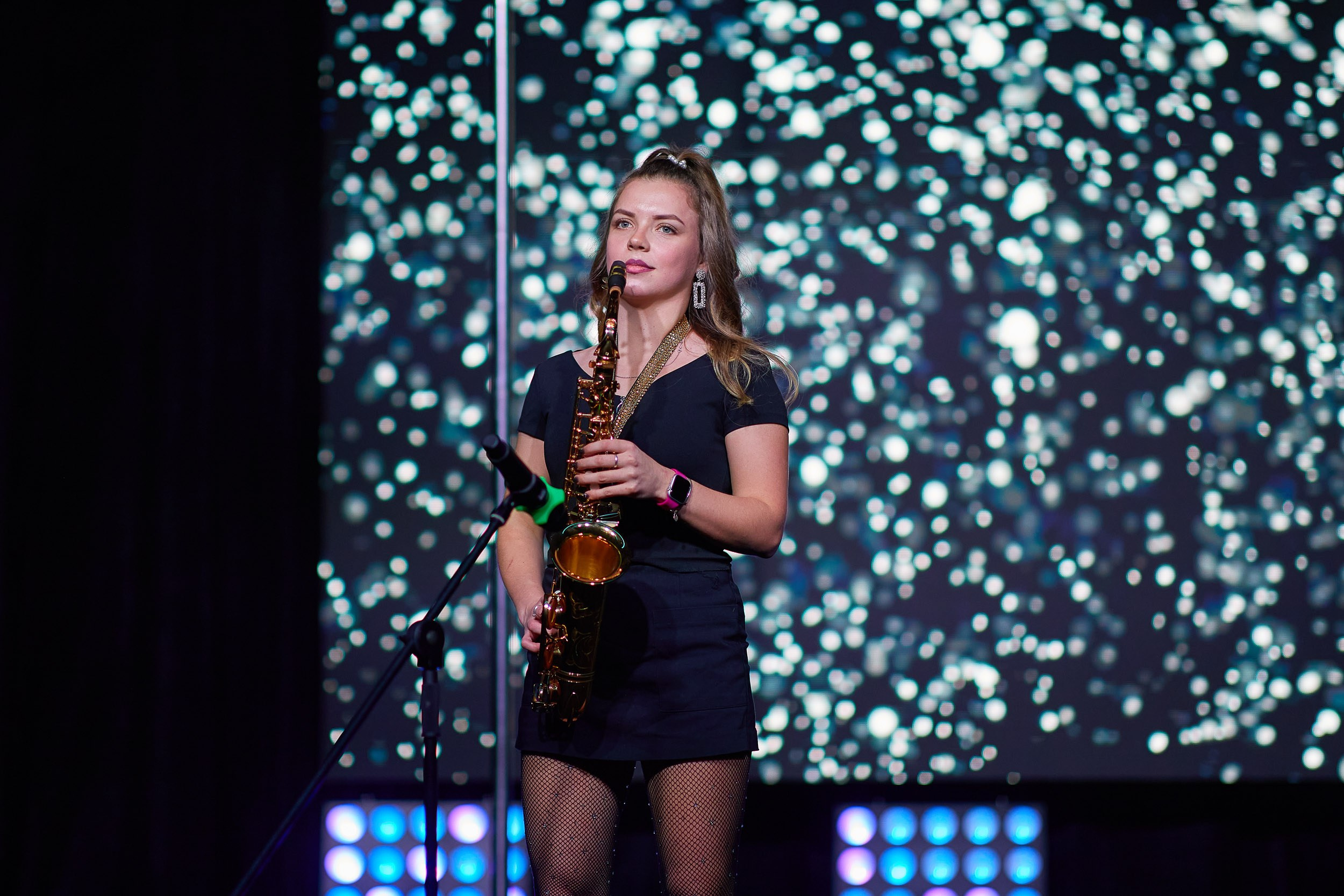 Анонс фоторепортажа с Концерта Грация. POLE DANCE. Photographer for business Mikhail Semenov. Aqua photo studio, photo school