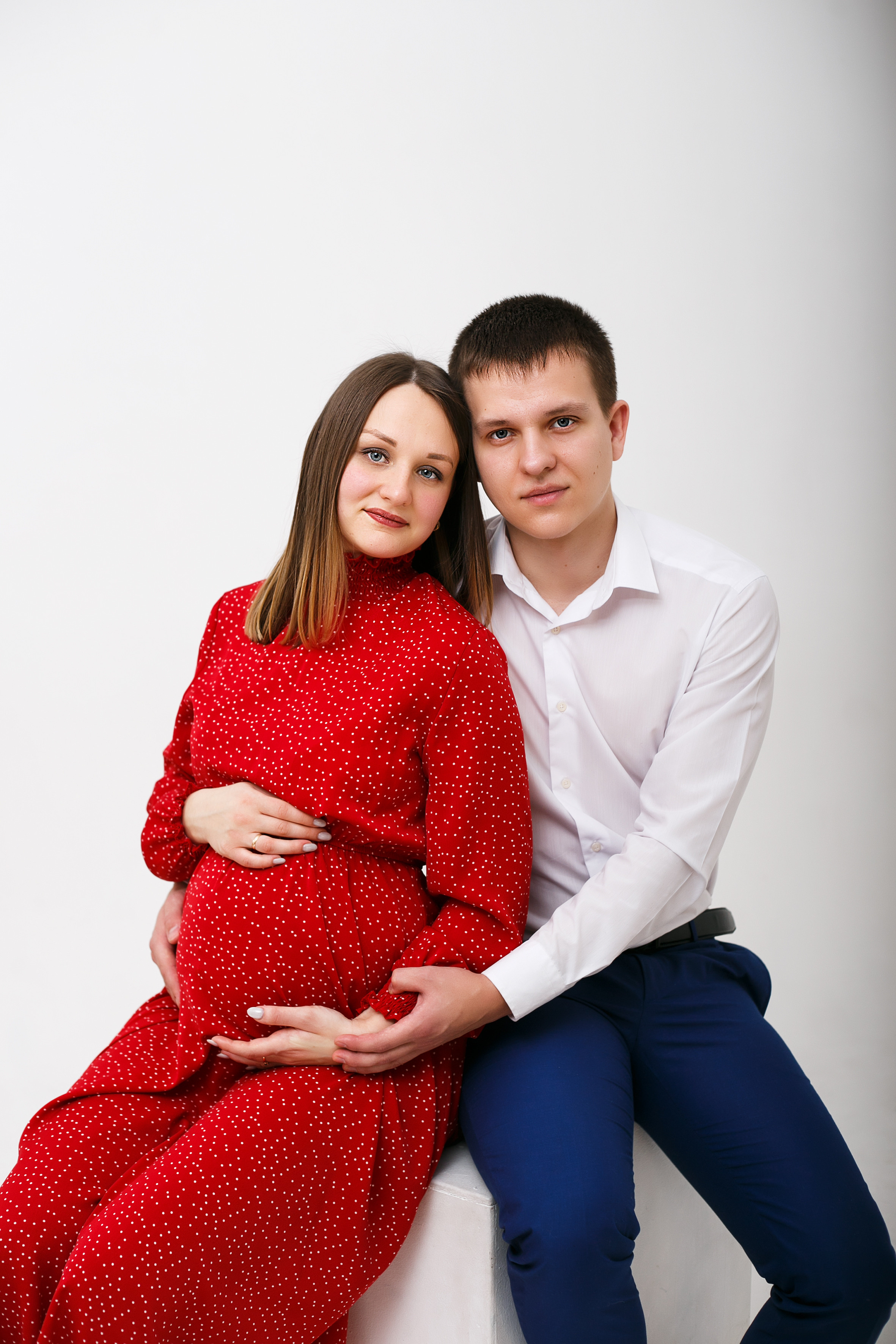 Фотограф беременных в Омске. В ожидании чуда. Фотограф Наталья Стаг в Омске. Фотографирую в разных стилях в разных студиях, а так же в школах и садах. Печатаю выпускные фотоальбомы