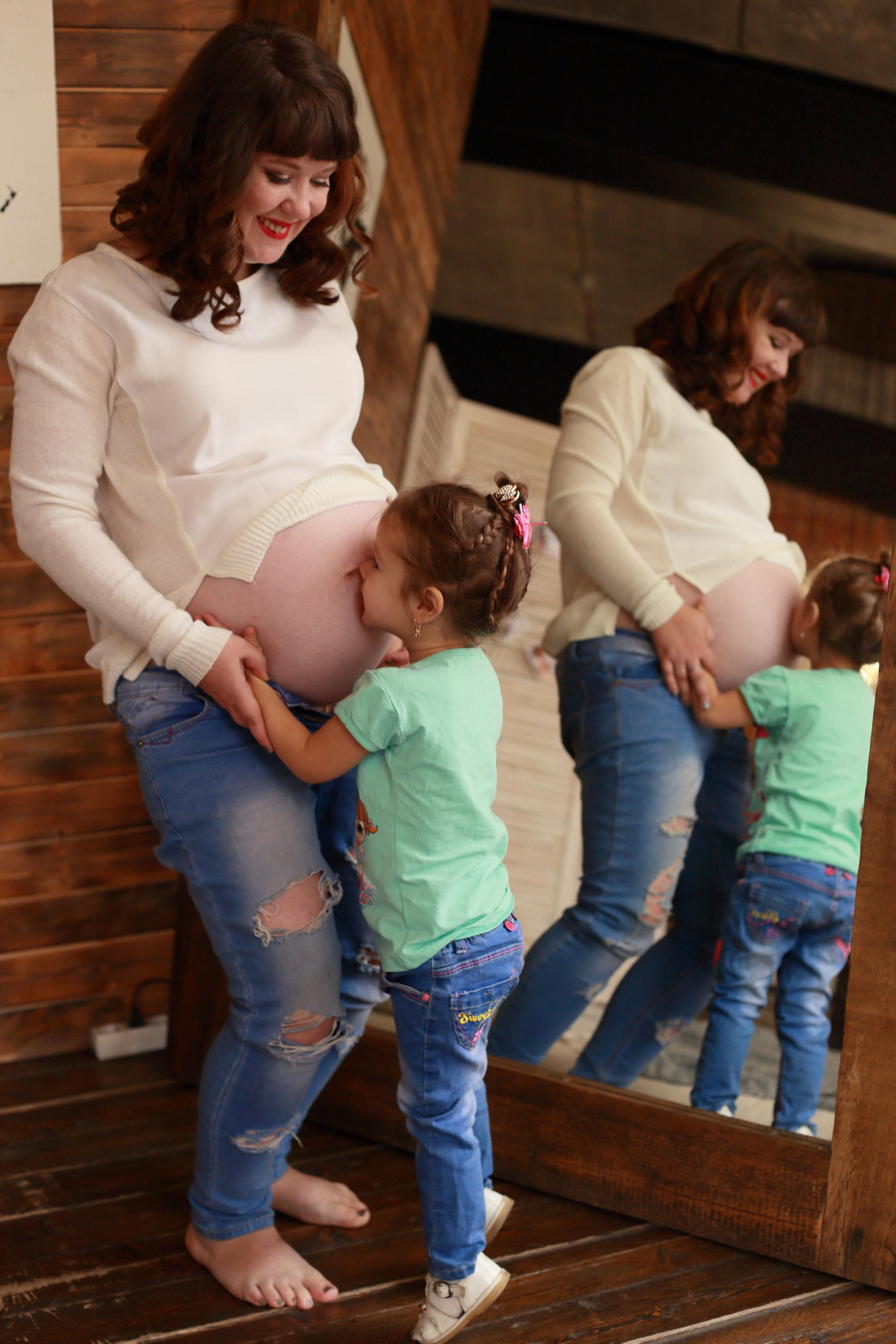 Фотограф беременных в Омске. В ожидании чуда. Фотограф Наталья Стаг в Омске. Фотографирую в разных стилях в разных студиях, а так же в школах и садах. Печатаю выпускные фотоальбомы