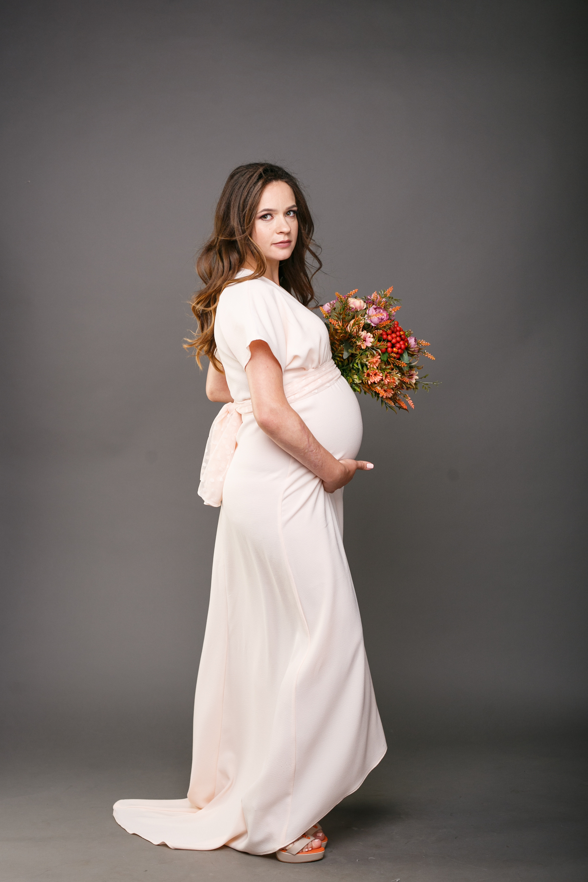 Силуэтная. Фотограф Наталья Стаг в Омске. Фотографирую в разных стилях в разных студиях, а так же в школах и садах. Печатаю выпускные фотоальбомы