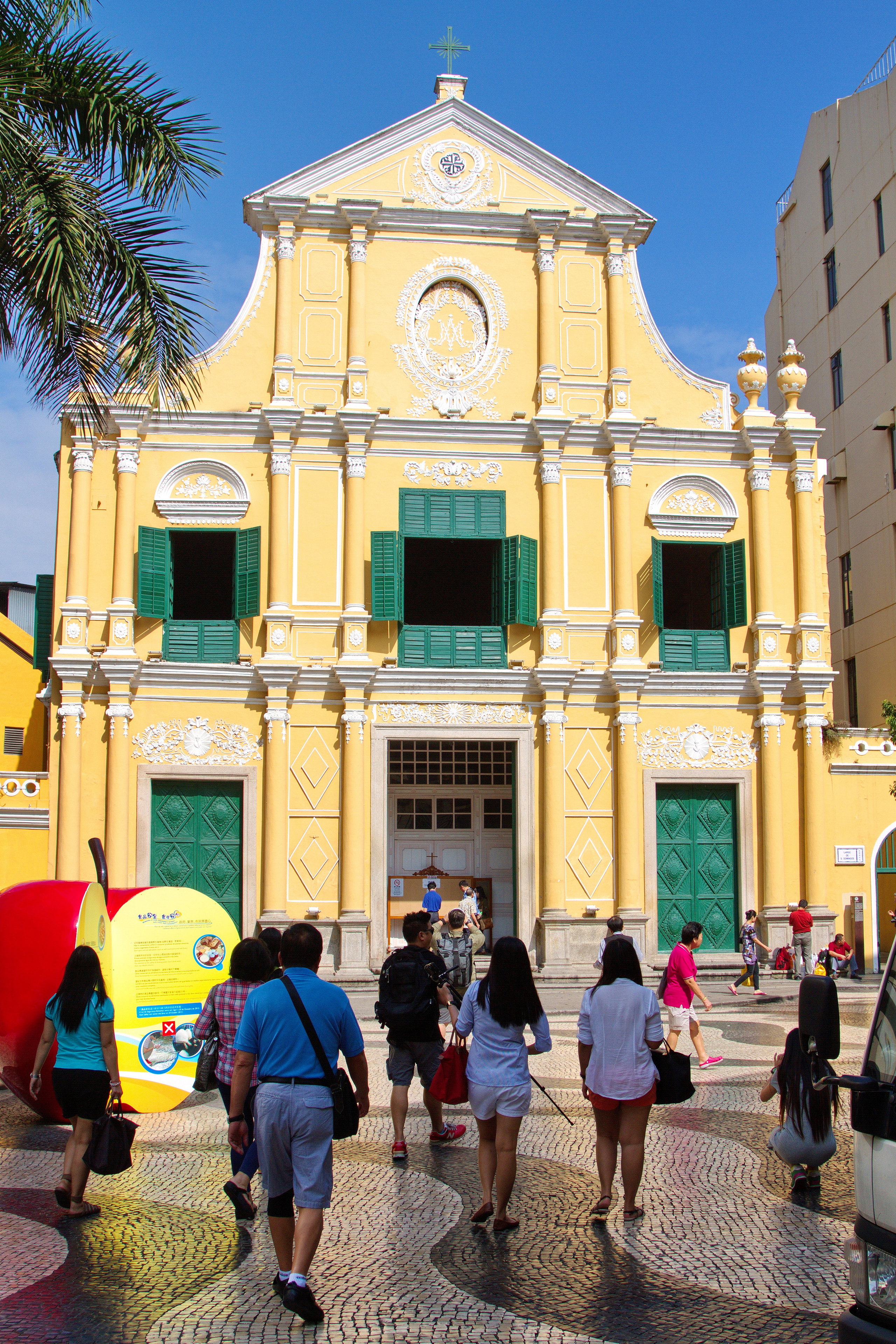 Макао. Островок Португалии на побережье Китая