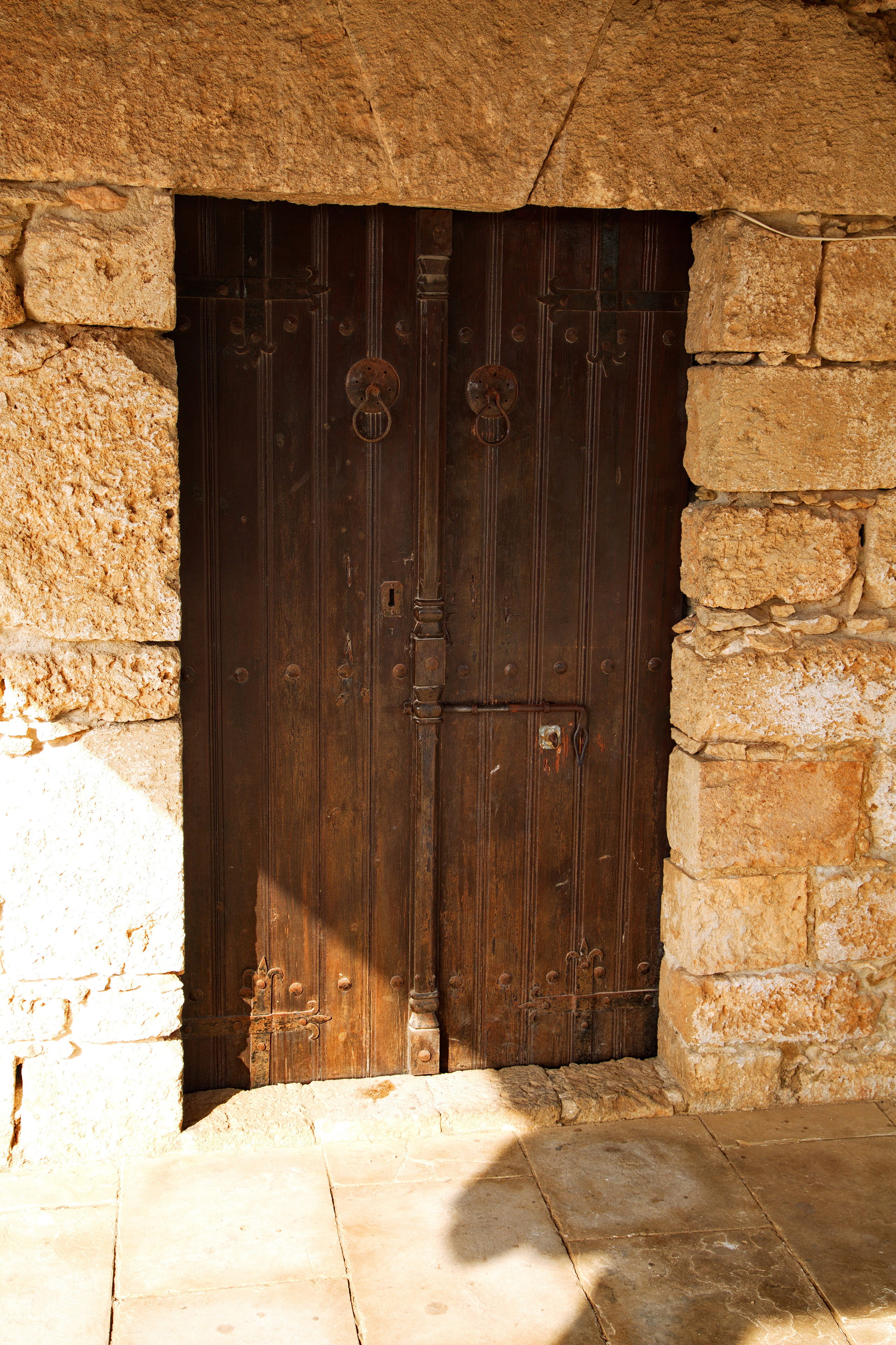 Старинные двери и окна