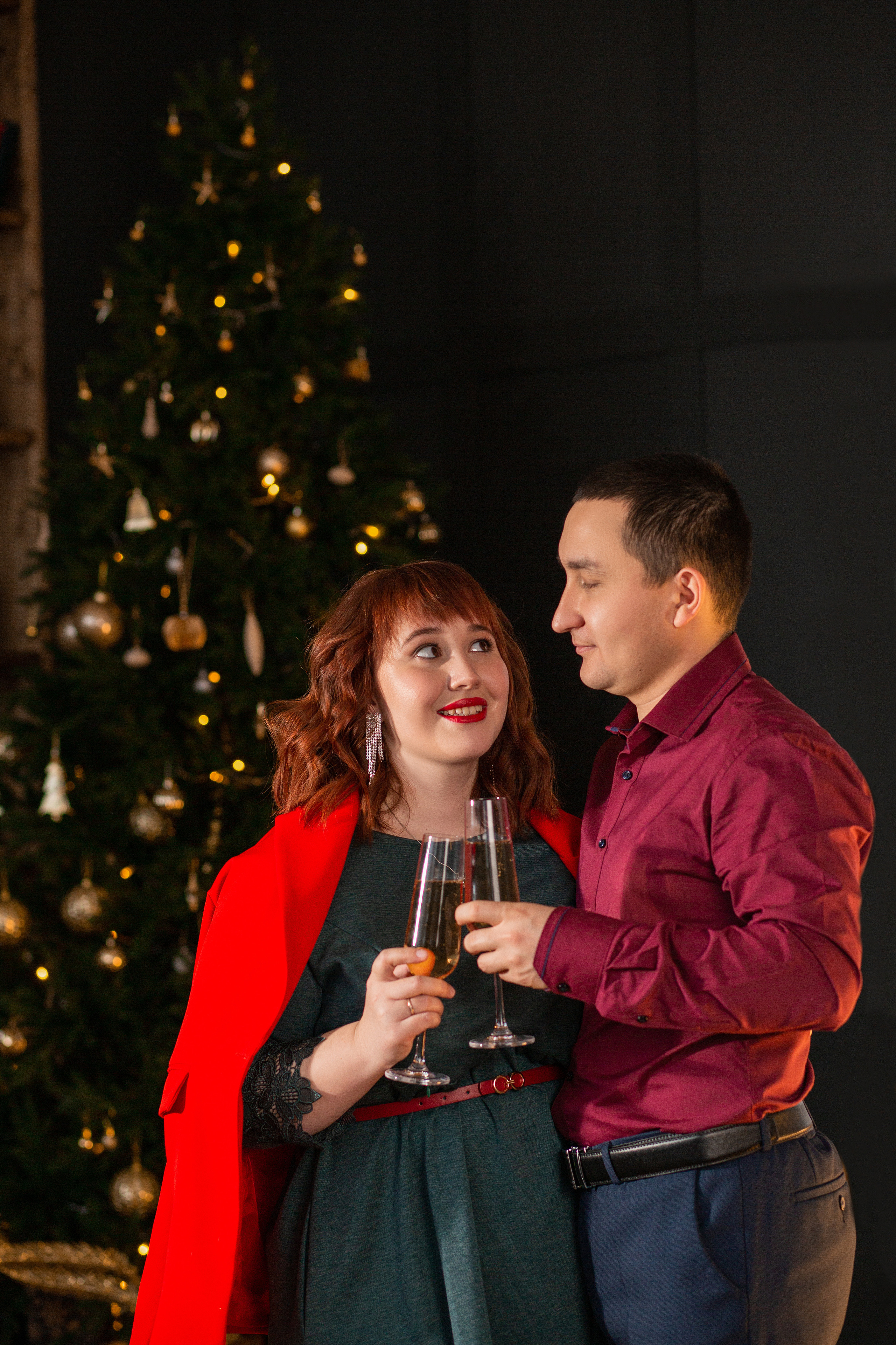 Земфира и Ринат Новый год 2022. Женский фотограф в Оренбурге Ирина Заводчикова