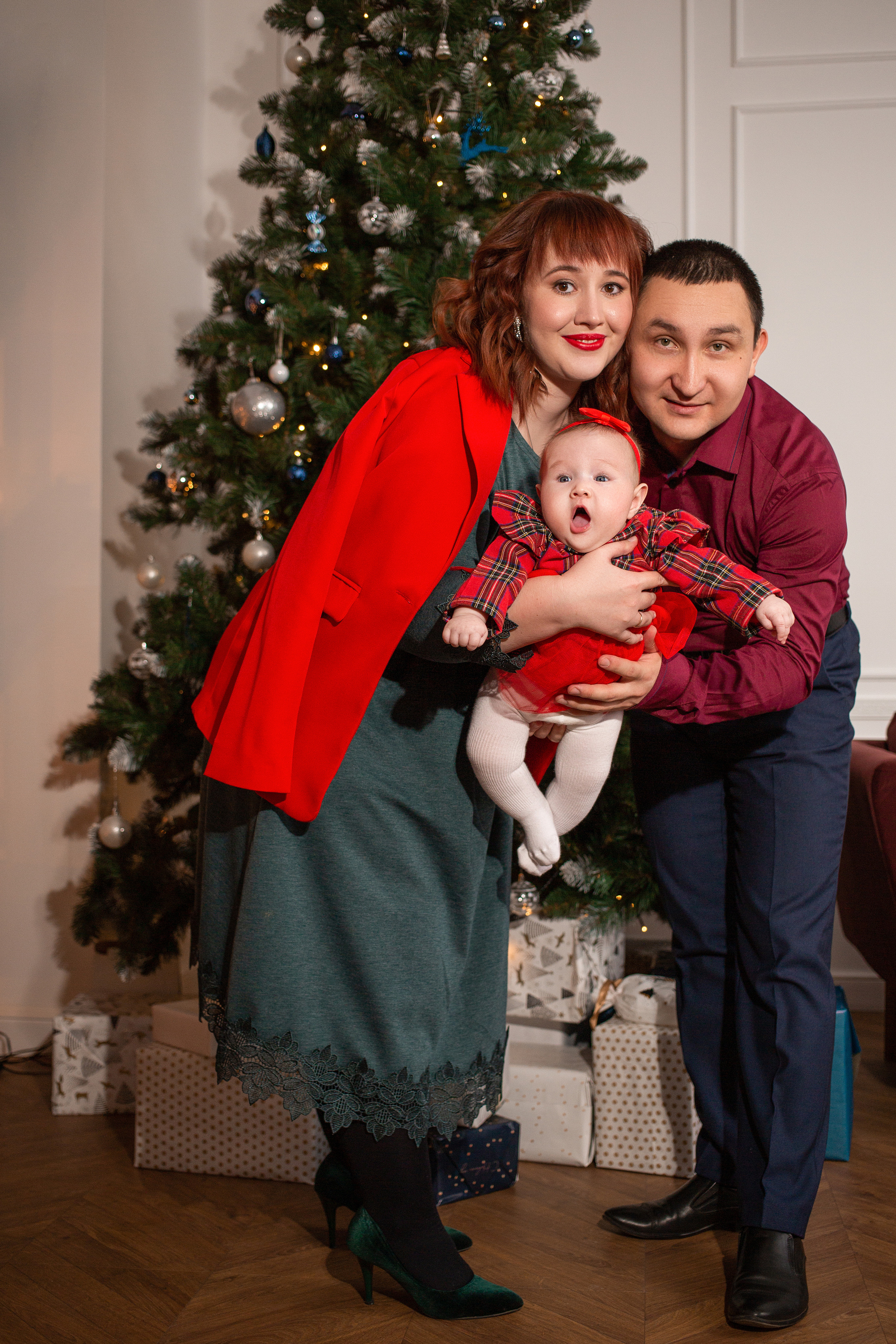 Земфира и Ринат Новый год 2022. Женский фотограф в Оренбурге Ирина Заводчикова