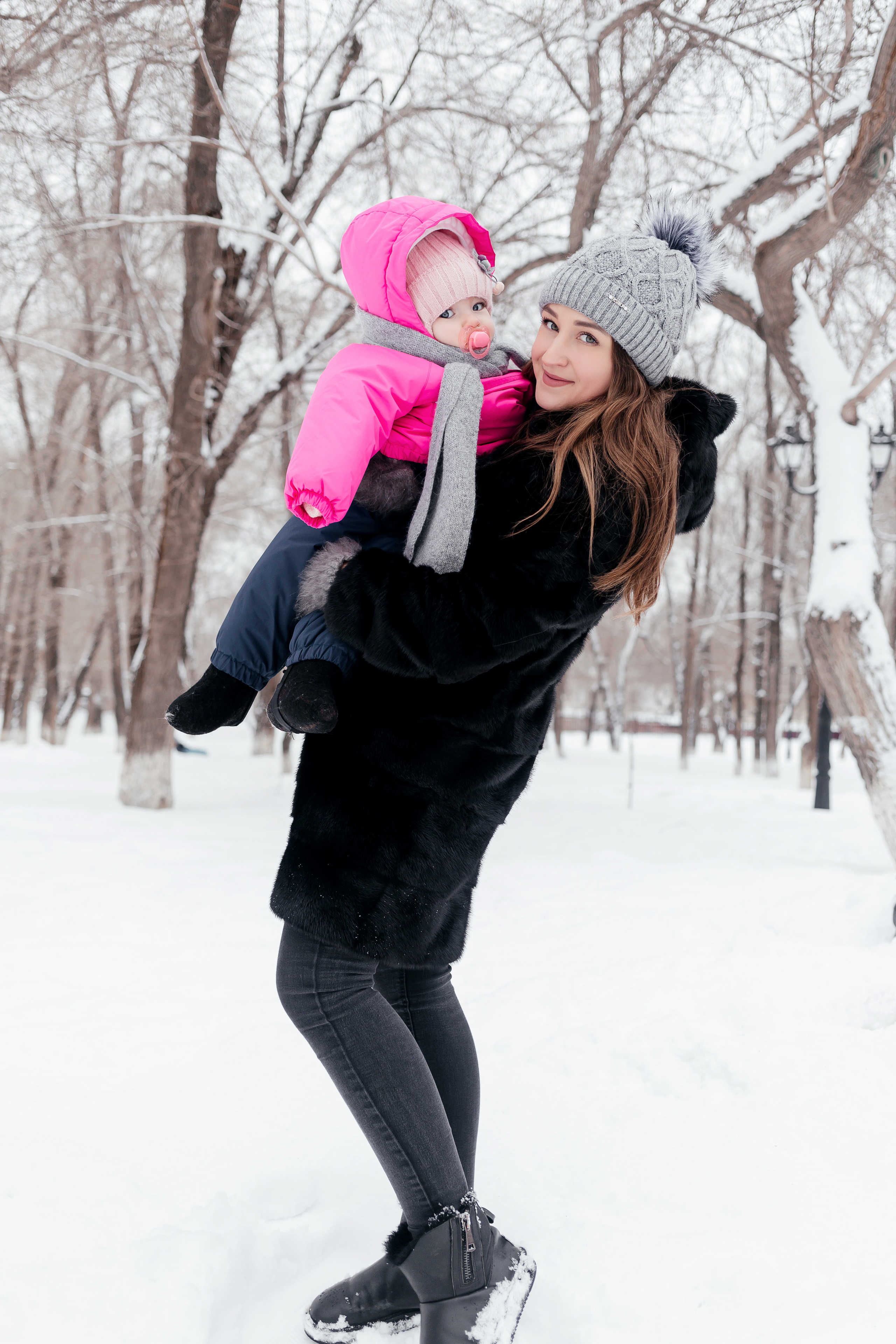 Машуля, зимняя прогулка с дочей. Женский фотограф в Оренбурге Ирина Заводчикова